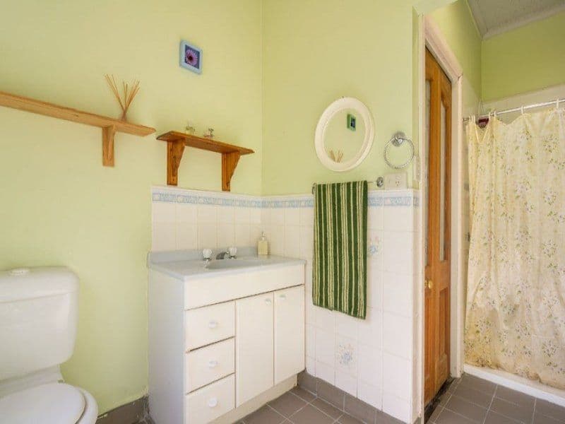 9 McComas Street, Reservoir VIC 3073, Reservoir - Thumbnail 8