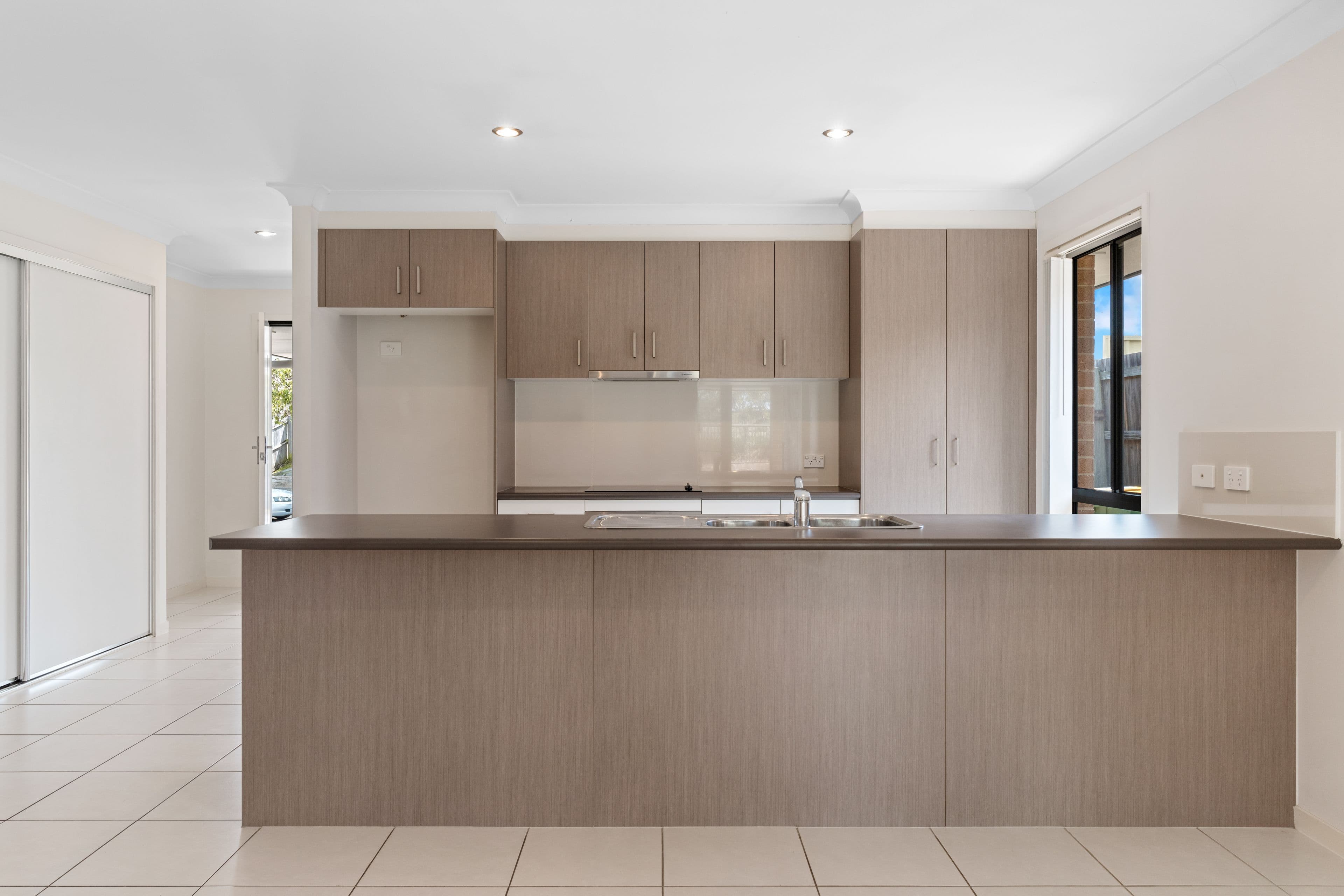 22 Hallvard Crescent, Augustine Heights QLD 4300, Augustine Heights - Thumbnail 6