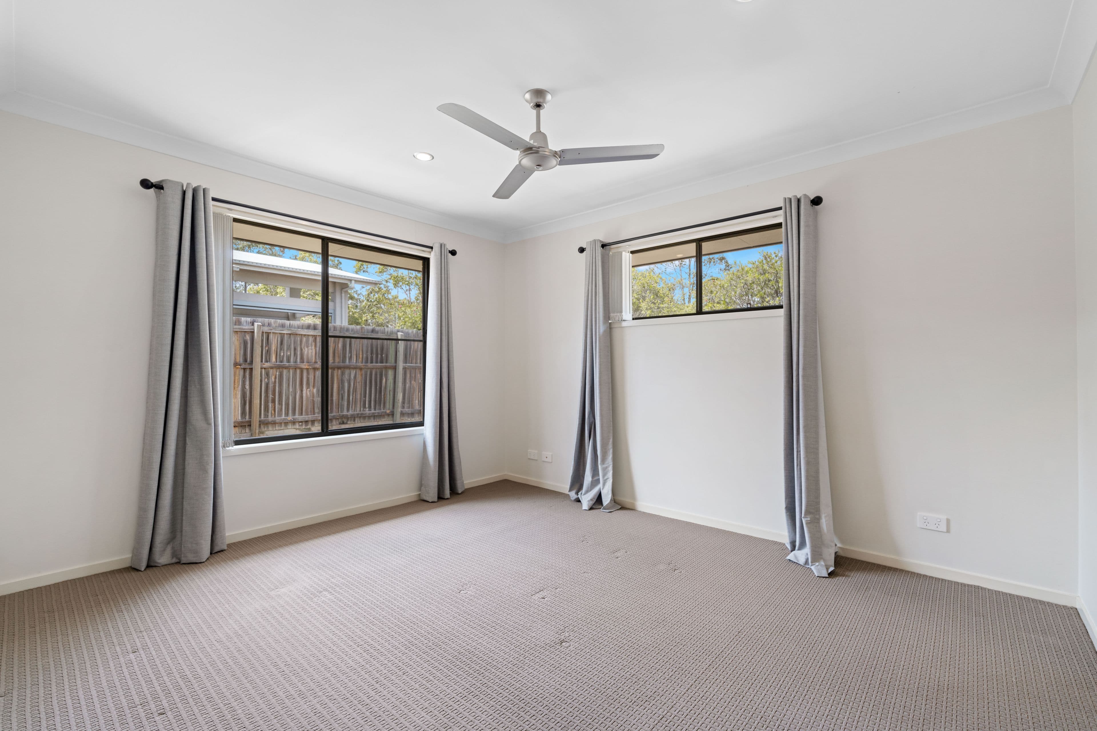 22 Hallvard Crescent, Augustine Heights QLD 4300, Augustine Heights - Thumbnail 8