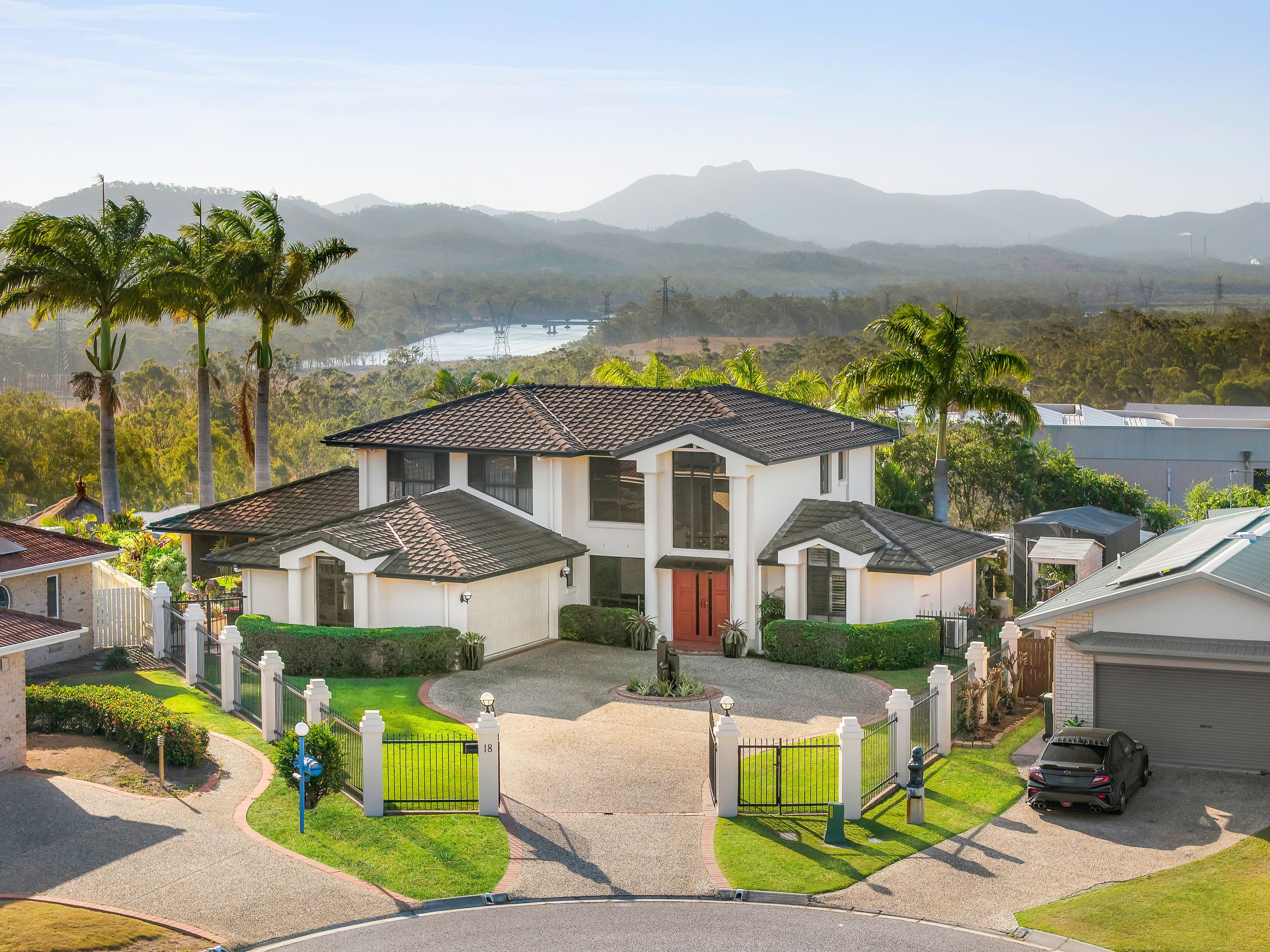 18 Fairbairn Place, Clinton QLD 4680, Clinton - Image 1
