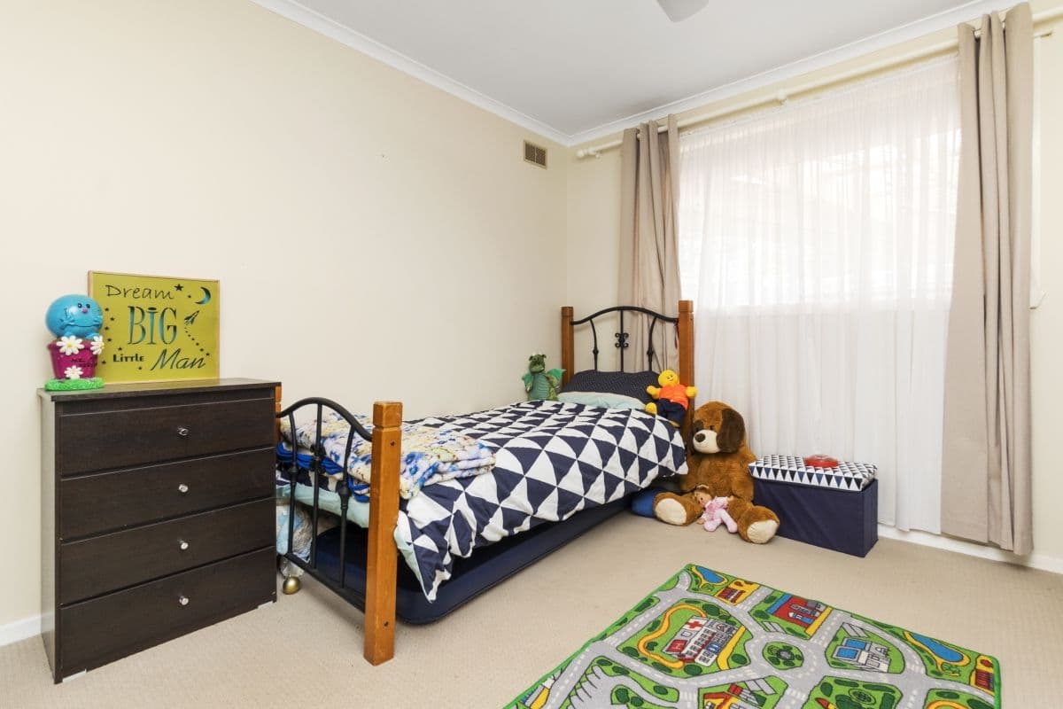 4 Tamarind Crescent, Werribee VIC 3030, Werribee - Thumbnail 7