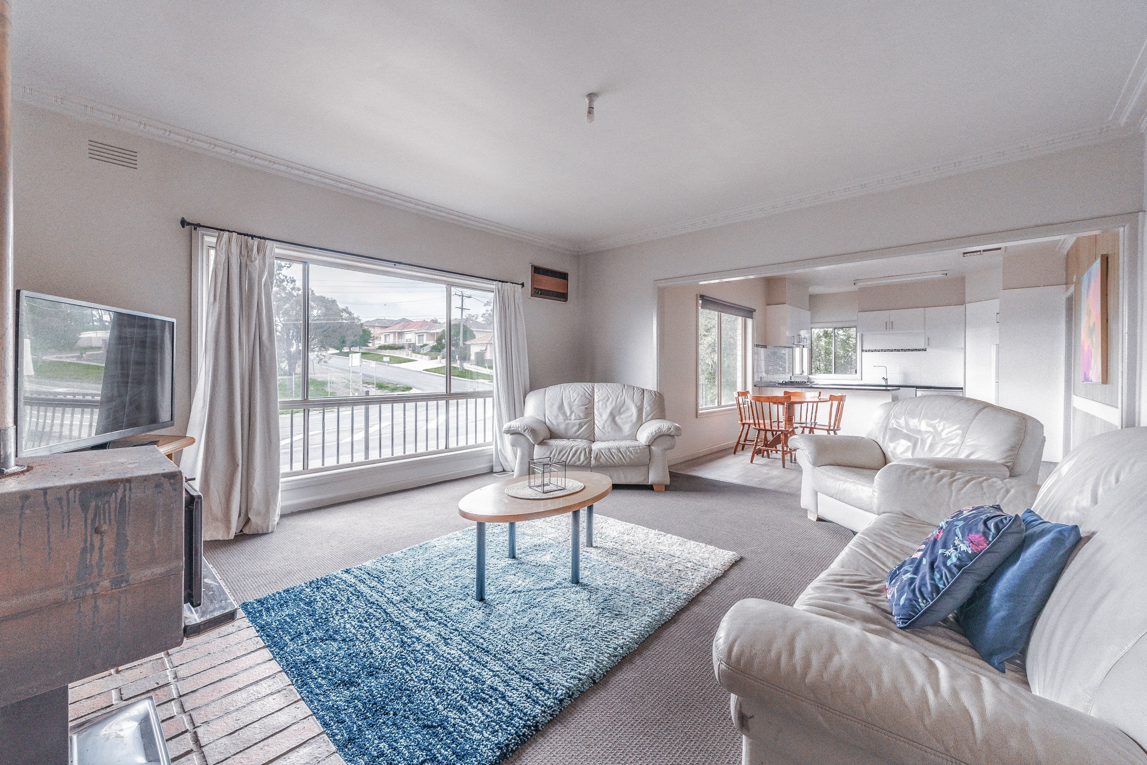 43 Holmes Road, Long Gully VIC 3550, Long Gully - Thumbnail 3