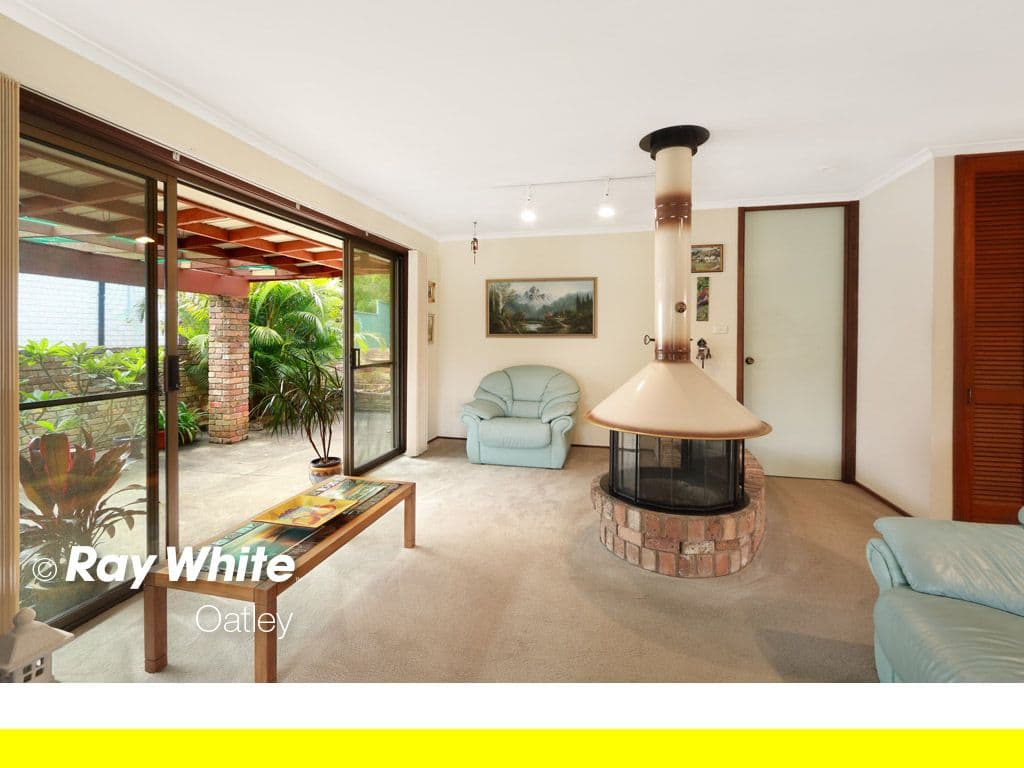 8 View Street, Peakhurst Heights - Thumbnail 5