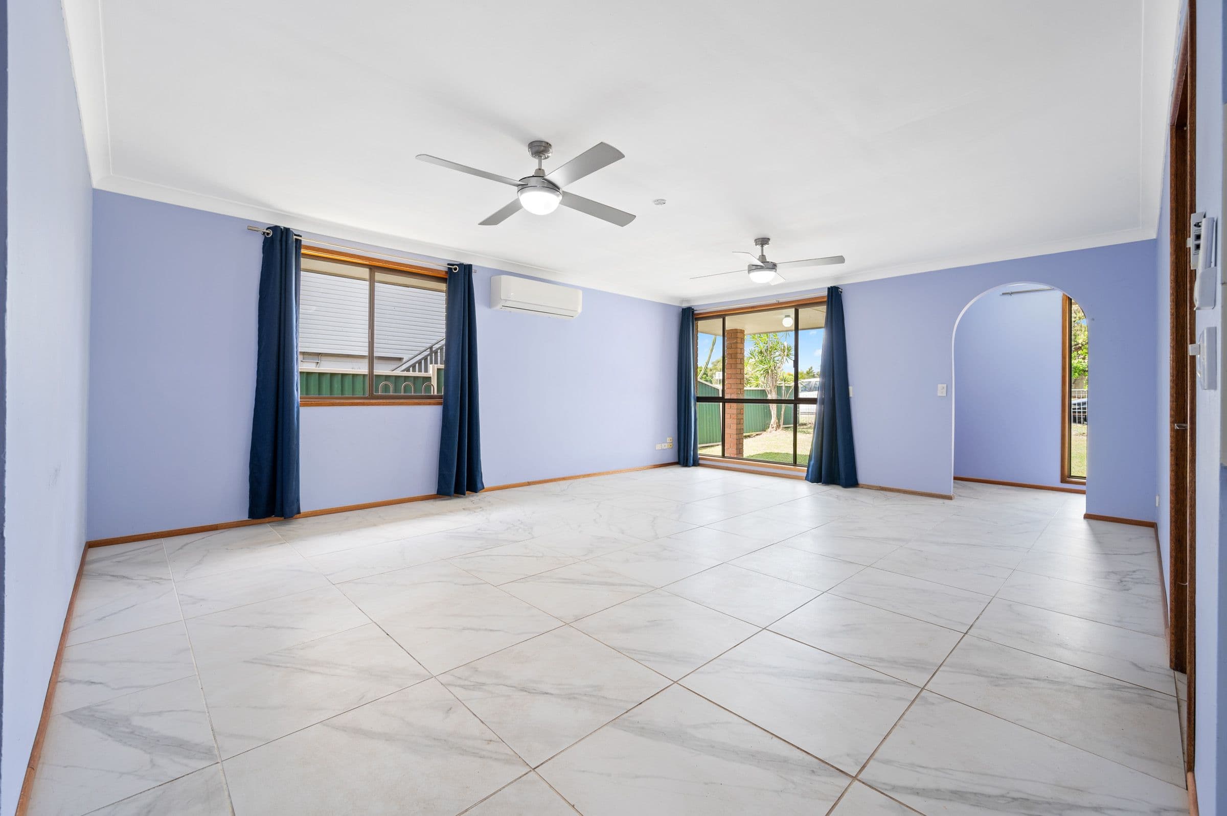 160 Oxley Drive, Coombabah QLD 4216, Coombabah - Thumbnail 2