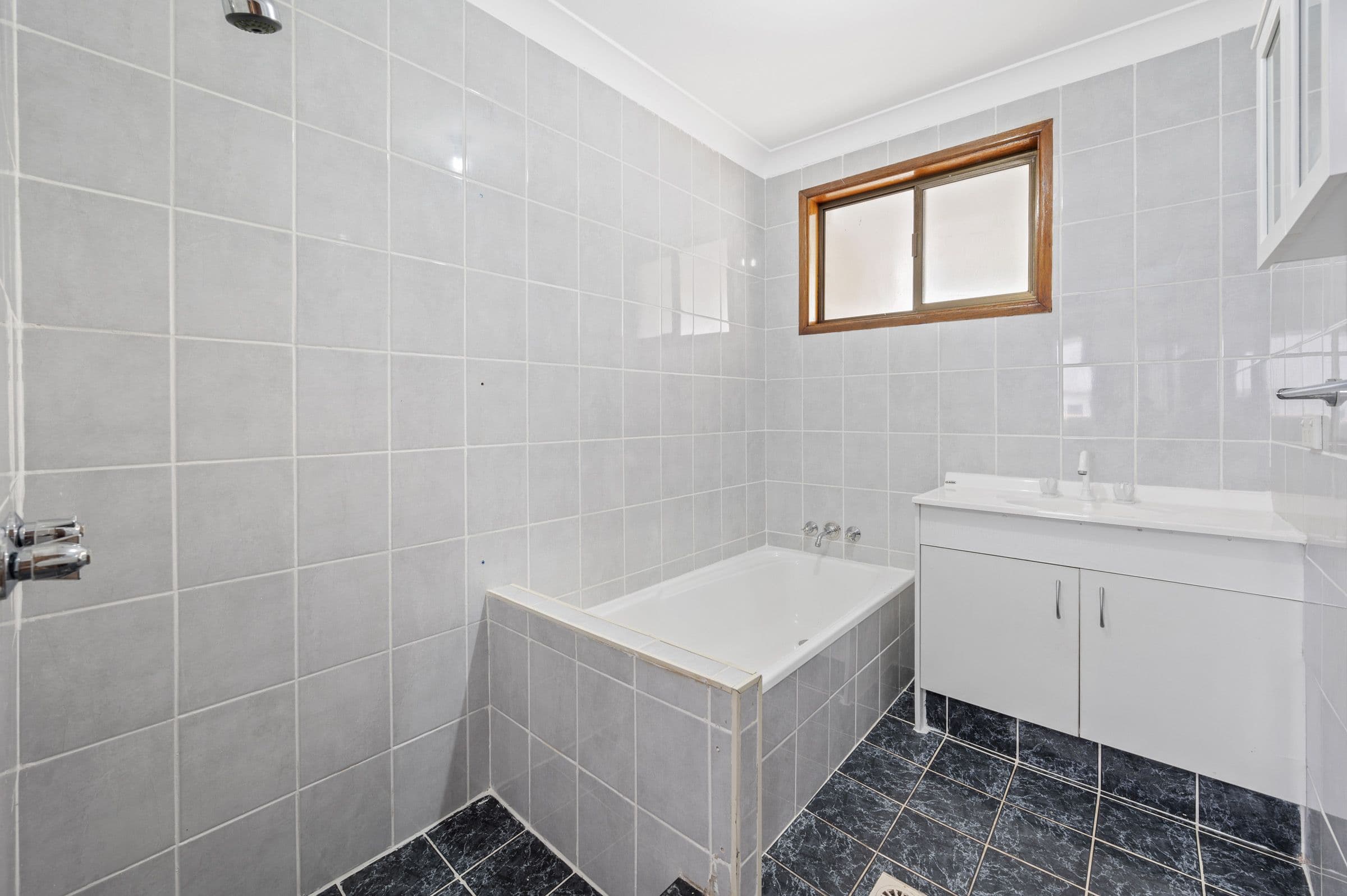 160 Oxley Drive, Coombabah QLD 4216, Coombabah - Thumbnail 8
