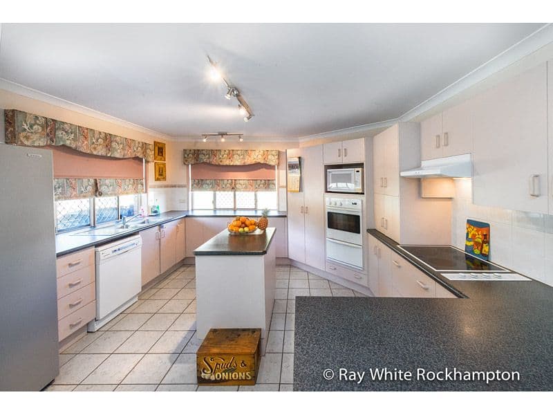 41 Hendy Drive, GLENLEE QLD 4711, Glenlee - Thumbnail 5