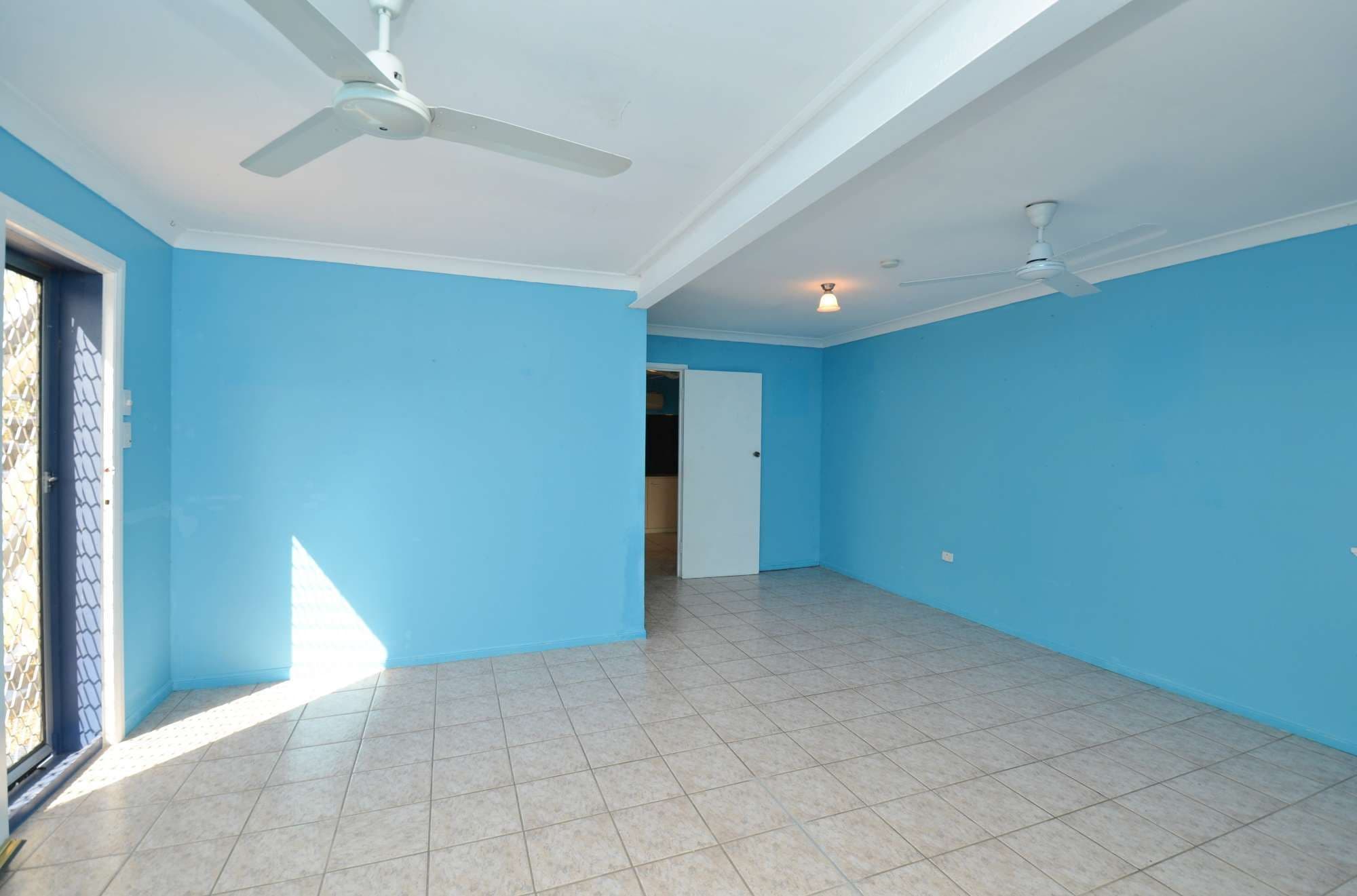 31 Medici Drive, KELSO QLD 4815, Kelso - Thumbnail 5