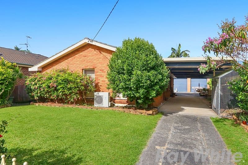 15 Walu Avenue, Budgewoi - Image 1