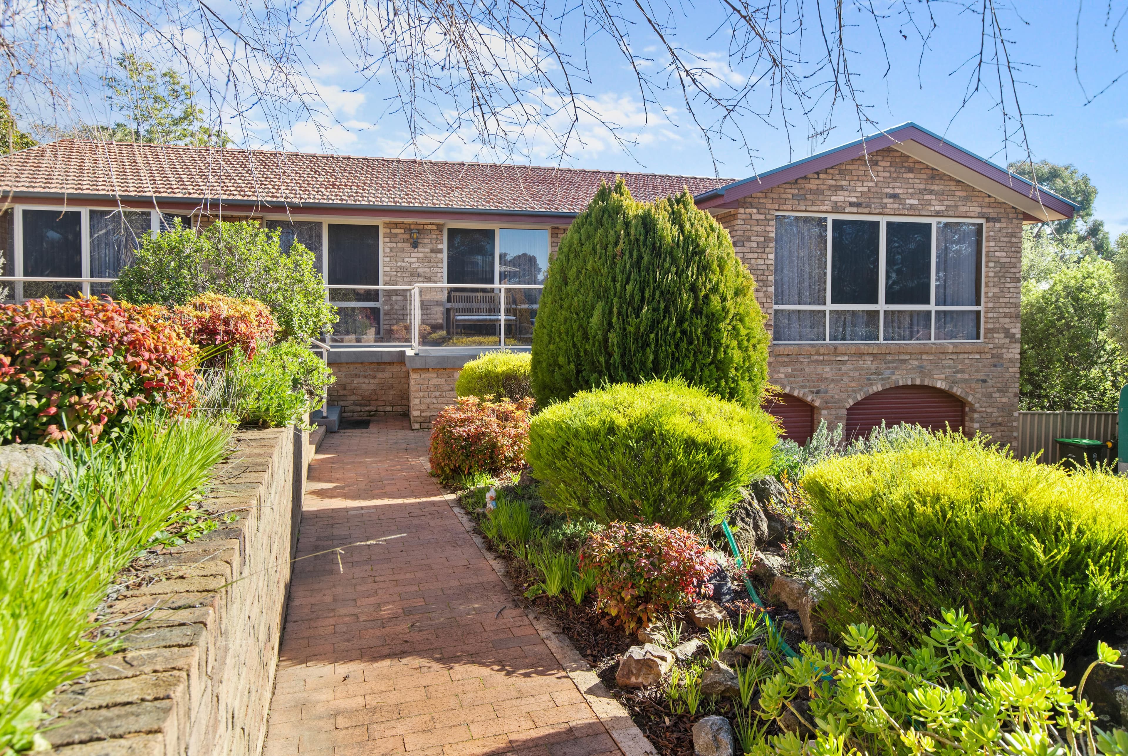 1 Pockley Close, Macgregor ACT 2615, Macgregor - Image 1