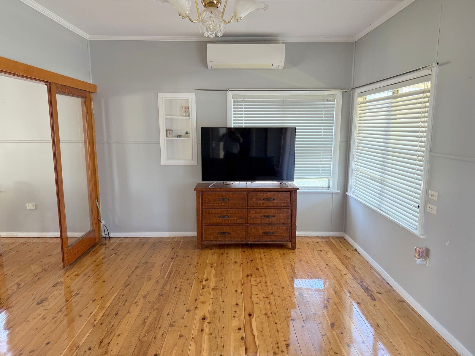 11 Thompsons Avenue, Moree NSW 2400, Moree - Thumbnail 5