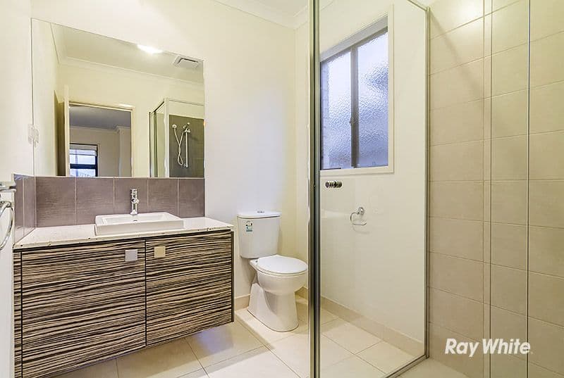 26 Goulburn Street, Cranbourne East VIC 3977, Cranbourne East - Thumbnail 3