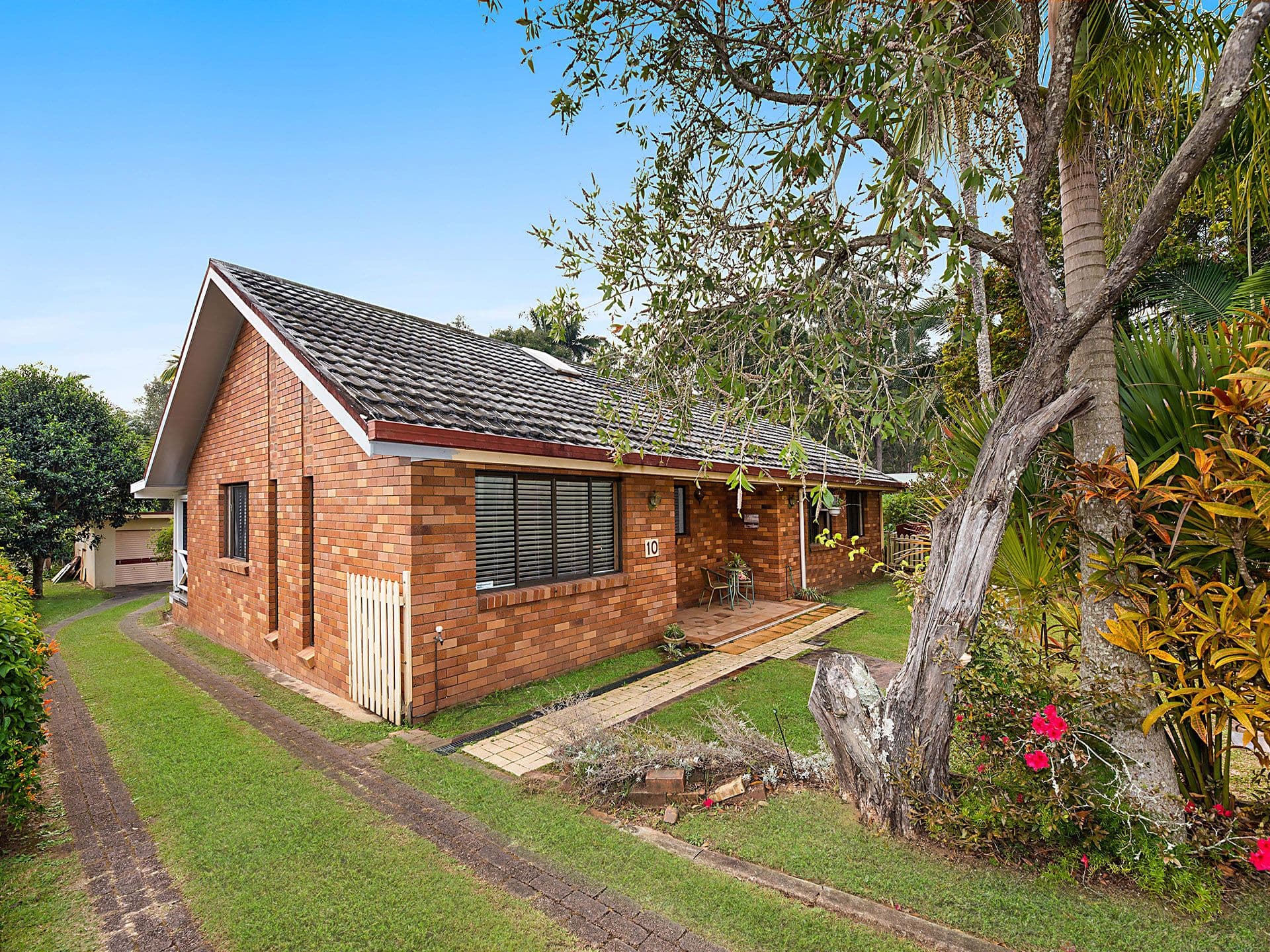 10 Jolly Crescent, Beerwah QLD 4519, Beerwah - Thumbnail 2