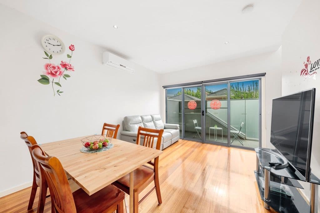 1102 Whitehorse Road, Box Hill VIC 3128, Box Hill - Thumbnail 3