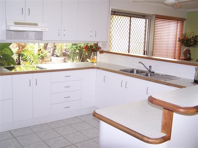 22  Waratah Street, GLADSTONE QLD 4680, Gladstone Central - Thumbnail 2