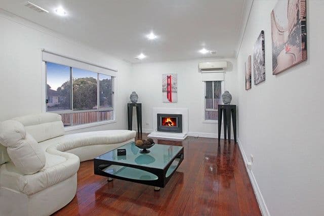24 Seston Street, RESERVOIR VIC 3073, Reservoir - Thumbnail 3