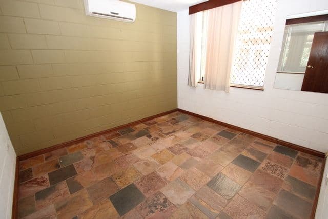 15 Clarke Crescent, KATHERINE NT 0850, Katherine - Thumbnail 3
