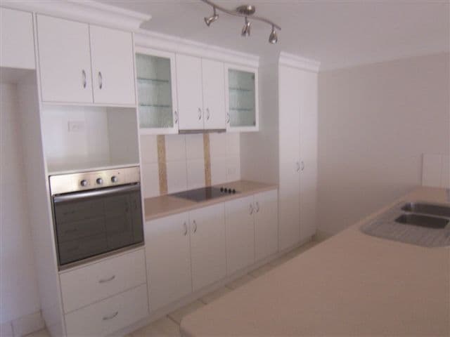 12  Elizabeth Street, WESTBROOK QLD 4350, Westbrook - Thumbnail 8