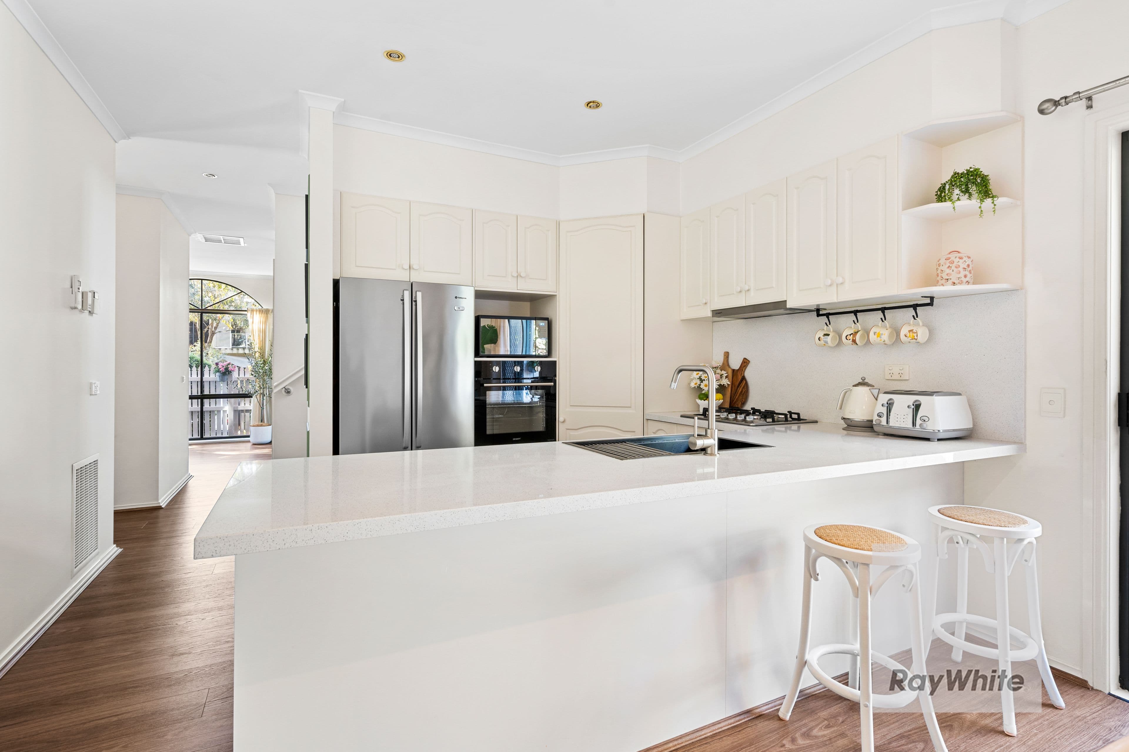 20 Willunga Way, Bundoora VIC 3083, Bundoora - Thumbnail 6