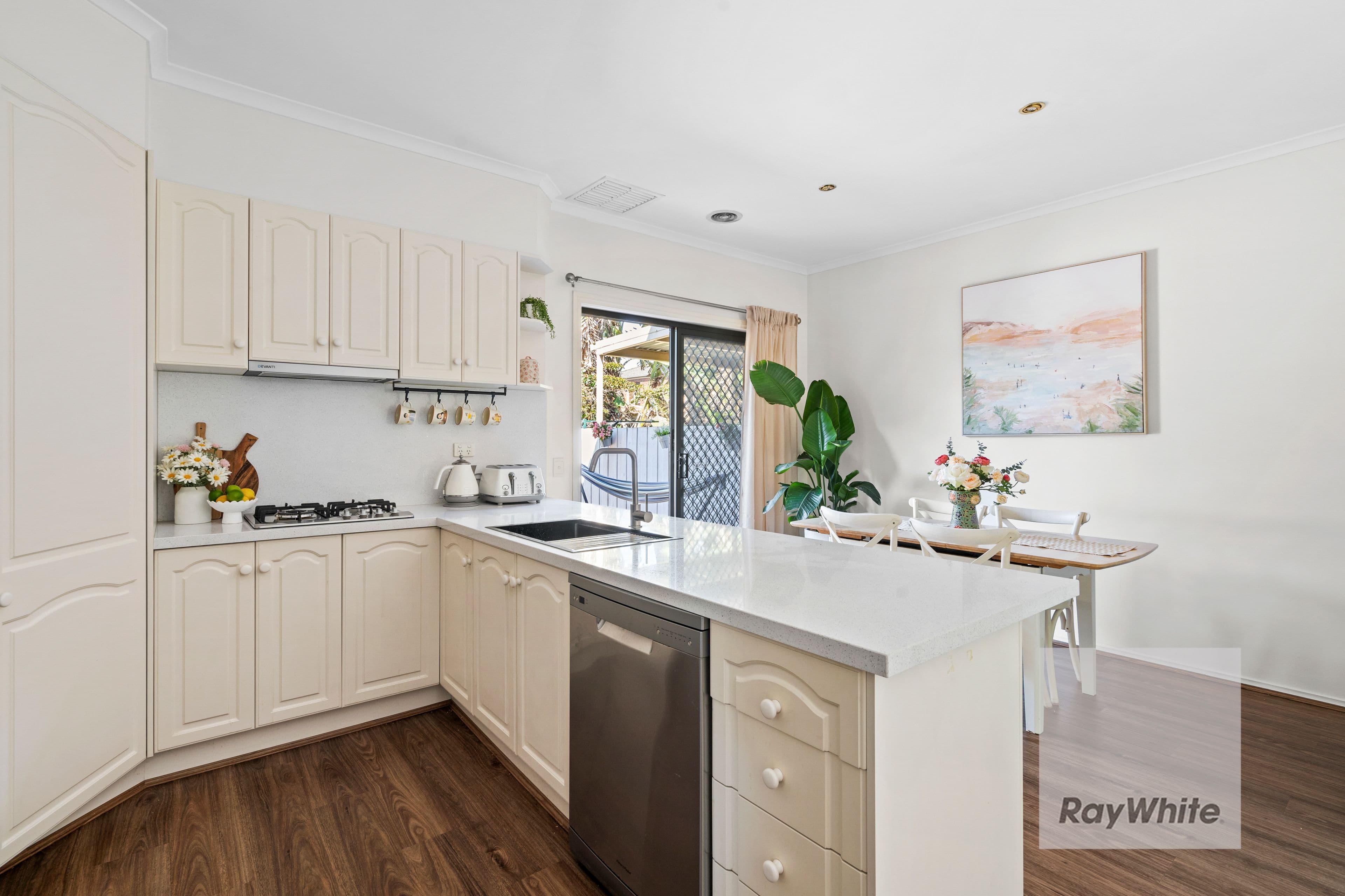 20 Willunga Way, Bundoora VIC 3083, Bundoora - Thumbnail 7