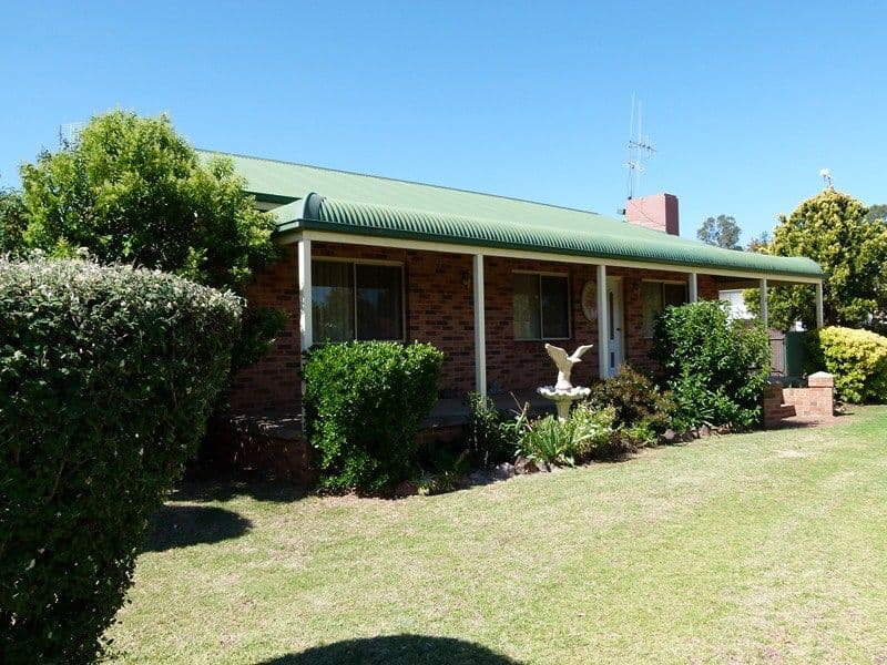 6 Bathurst Street, FORBES NSW 2871, Forbes - Image 1
