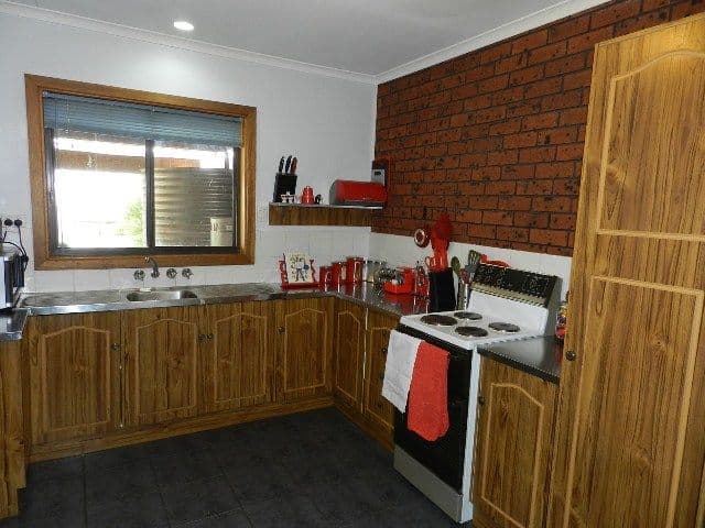 4 Guy Street, BERRI SA 5343, Berri - Thumbnail 3