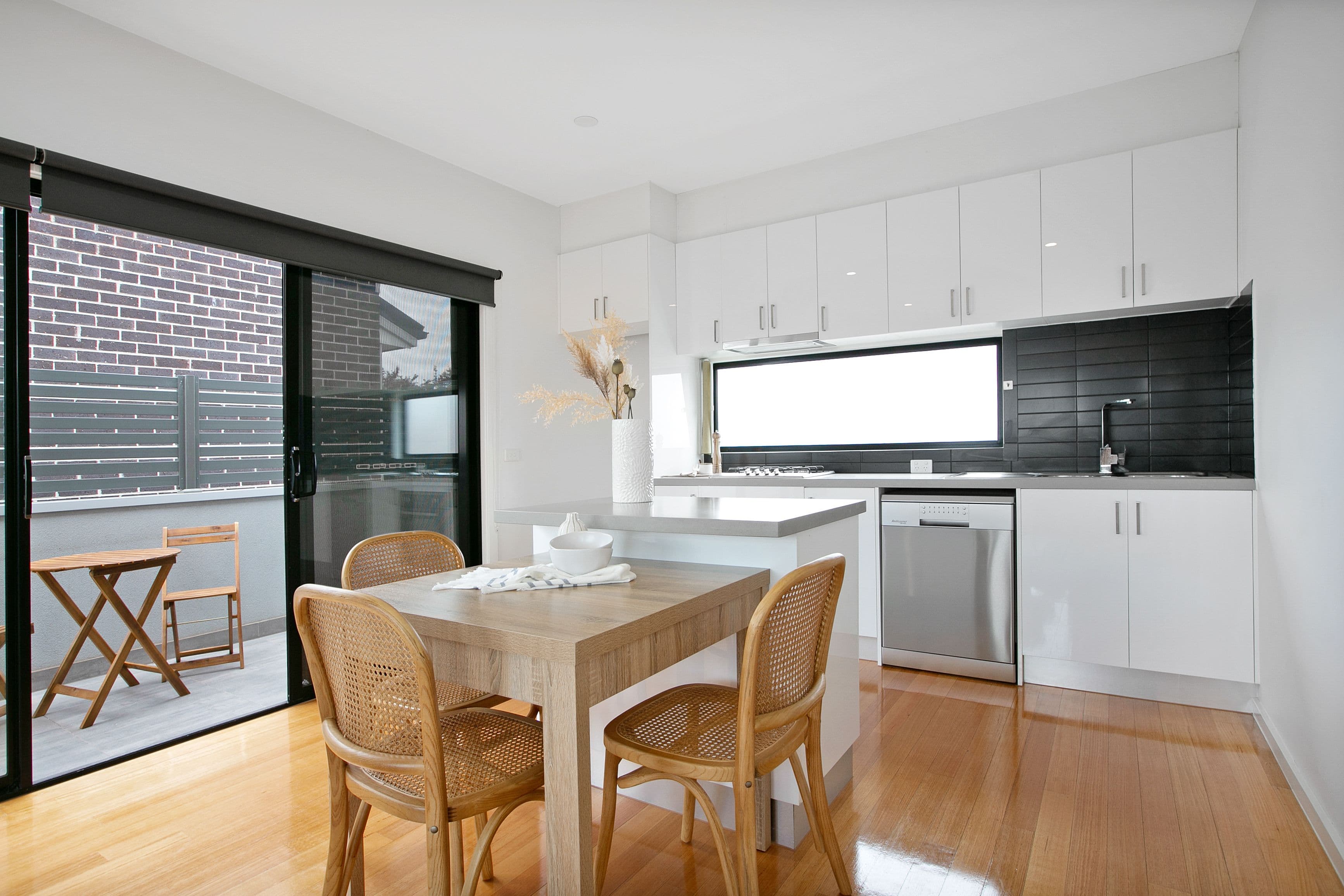 20 Orrong Avenue, Reservoir VIC 3073, Reservoir - Thumbnail 3