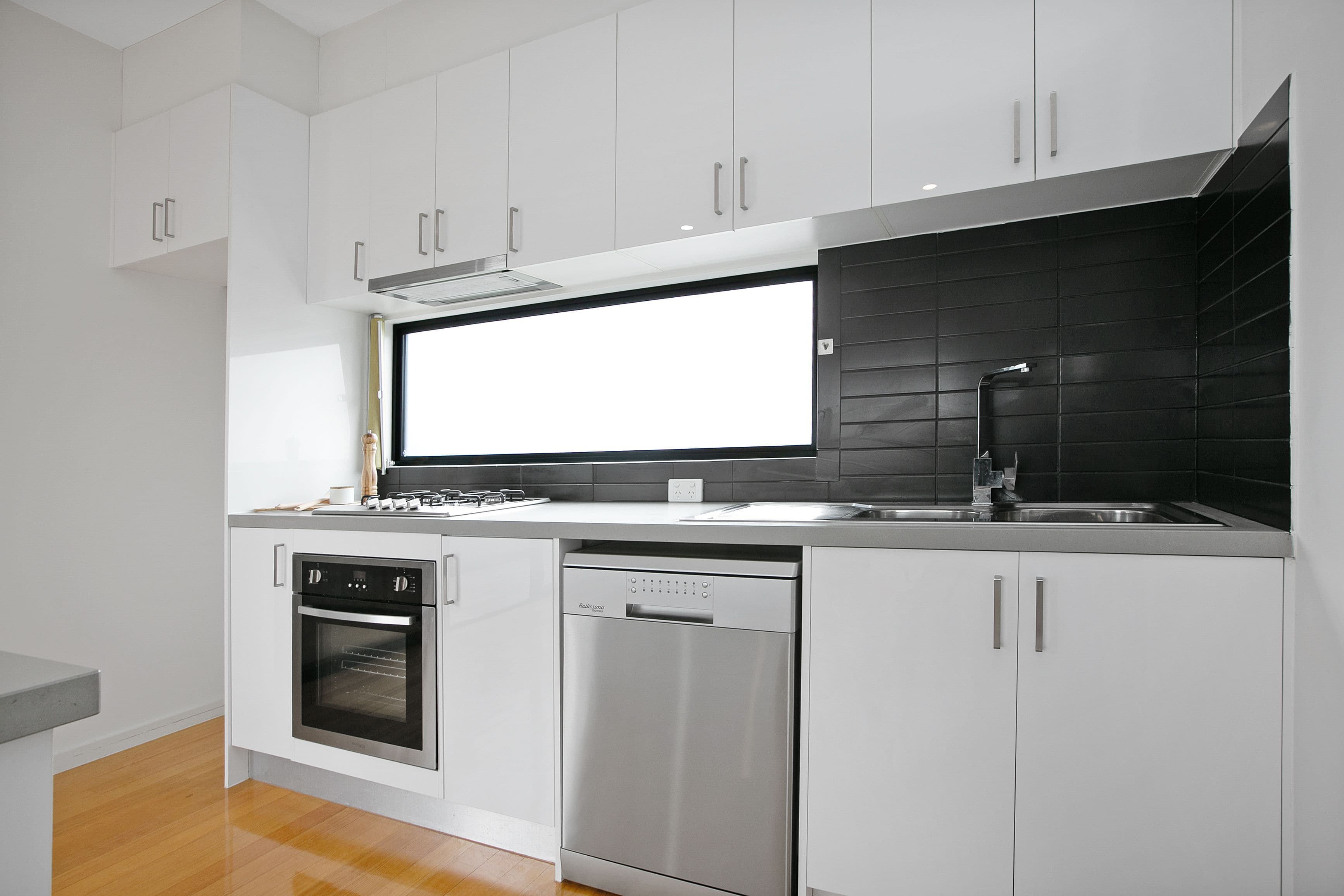 20 Orrong Avenue, Reservoir VIC 3073, Reservoir - Thumbnail 4