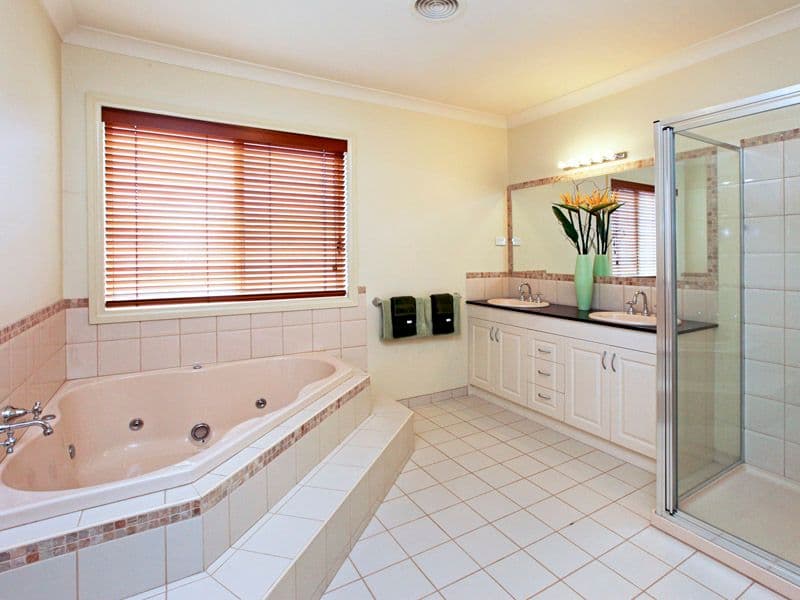 157-159 Barrabool Road, HIGHTON VIC 3216, Highton - Thumbnail 2