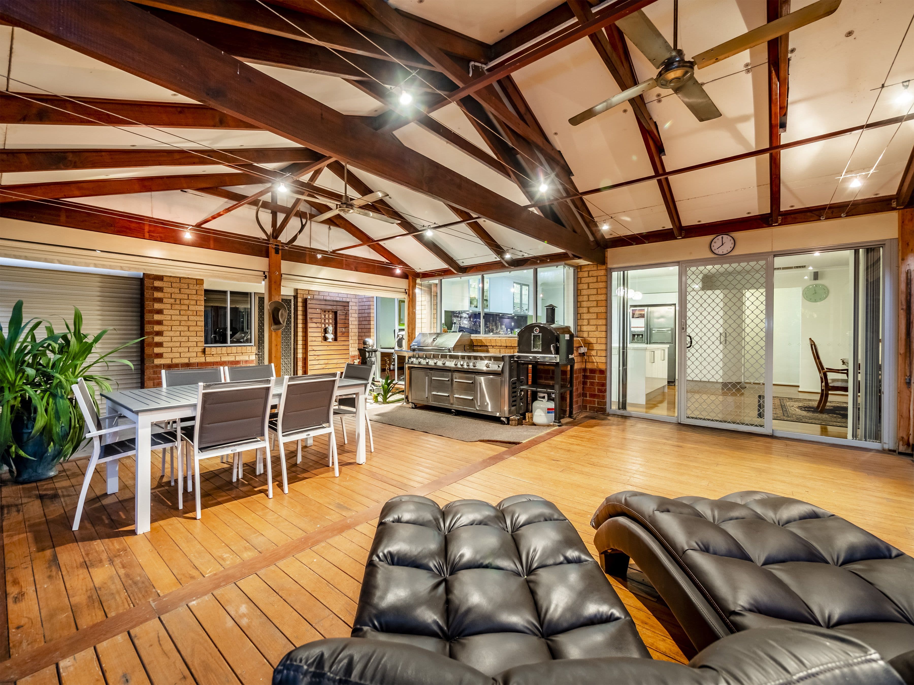 21 Emmer Green Retreat, Cranbourne East VIC 3977, Cranbourne East - Image 1