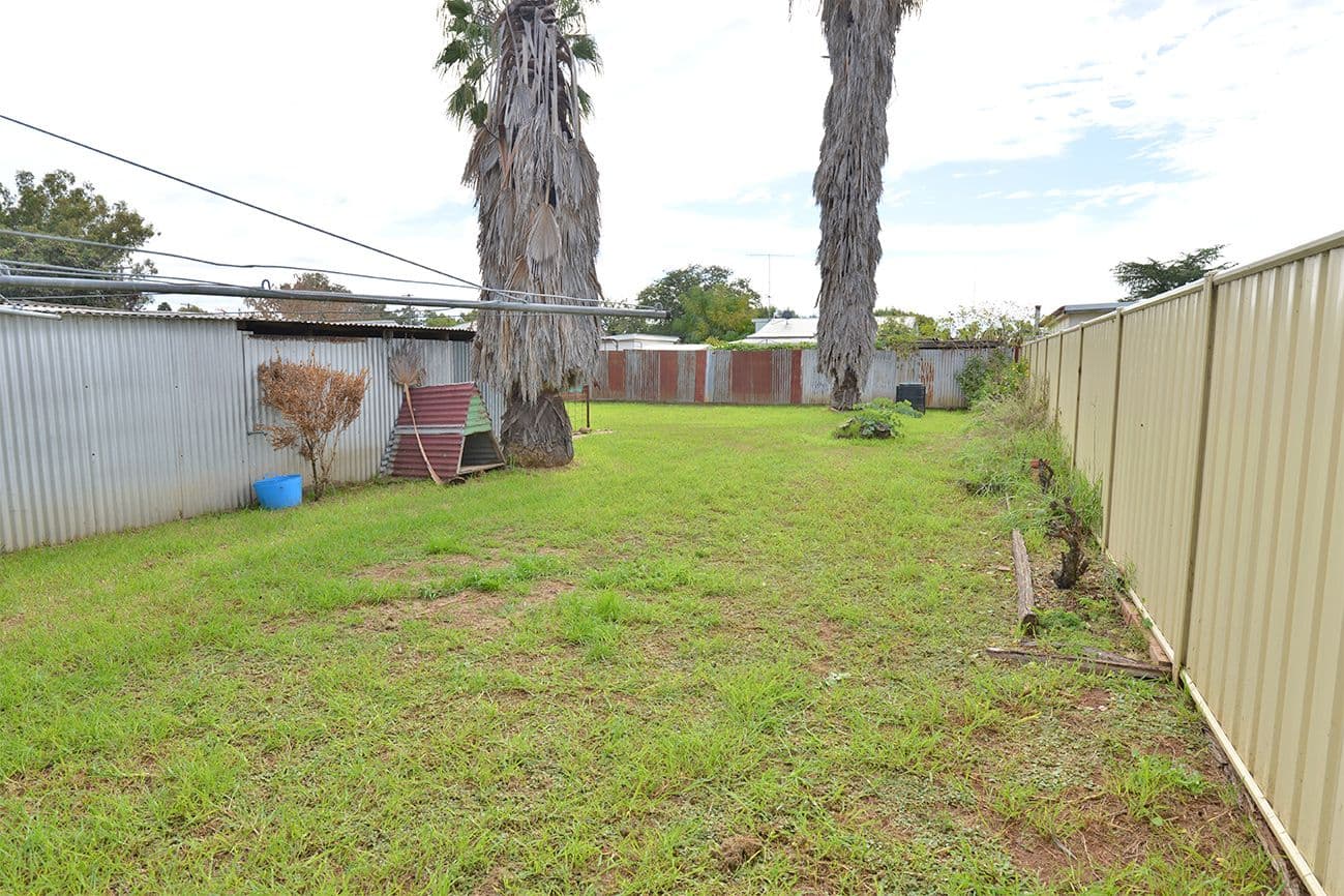 11 MASMAN Street, Baradine NSW 2396, Baradine - Thumbnail 2