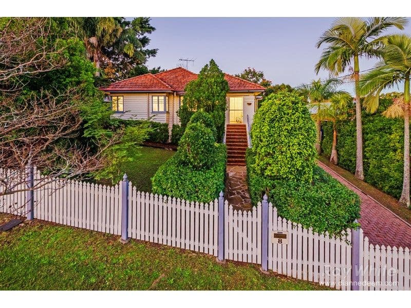 8 Iveagh Avenue, Holland Park West QLD 4121, Holland Park West - Image 1