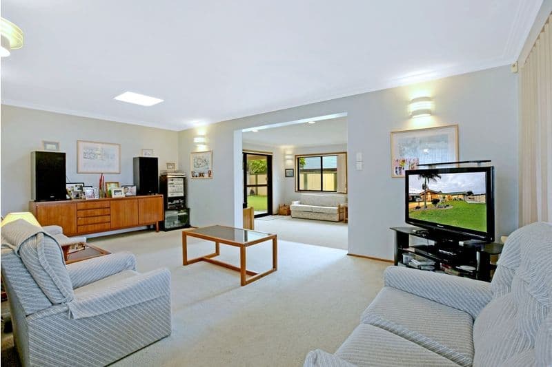 24 Splice Street, MERMAID WATERS QLD 4218, Mermaid Waters - Thumbnail 2