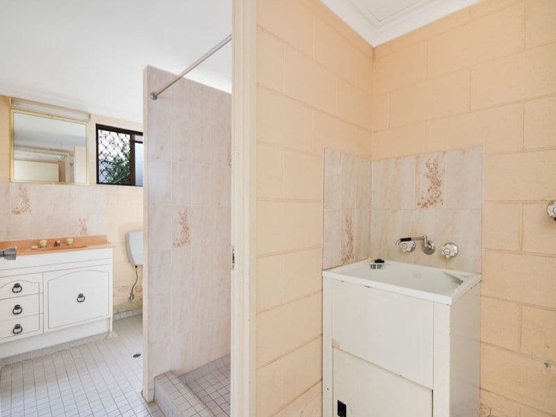 13 Armbrust Street, MANOORA QLD 4870, Manoora - Thumbnail 6