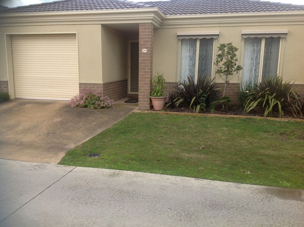 36 Racecourse Road, Pakenham VIC 3810, Pakenham - Thumbnail 3