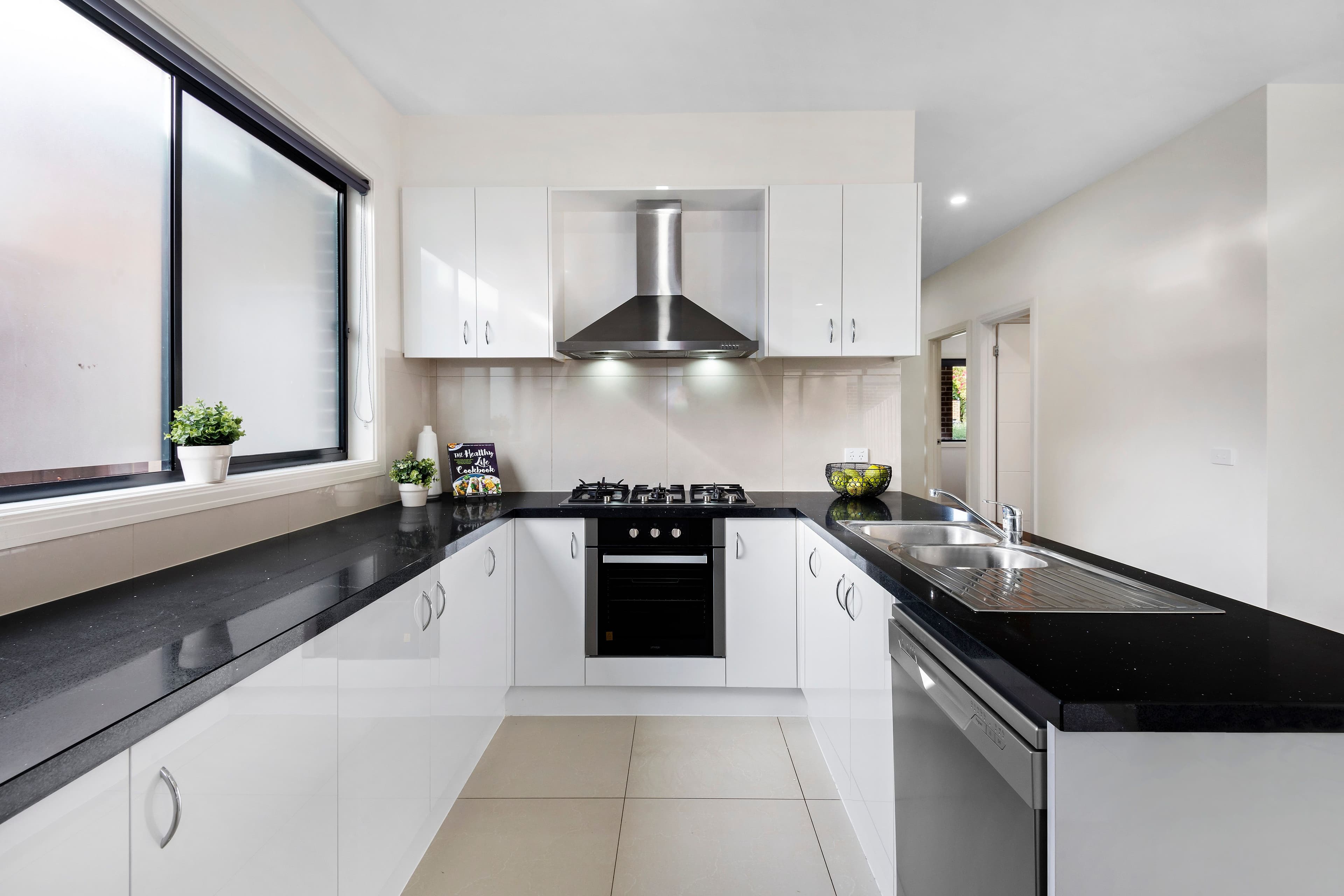 17 Alexander Avenue, Oakleigh East VIC 3166, Oakleigh East - Thumbnail 4