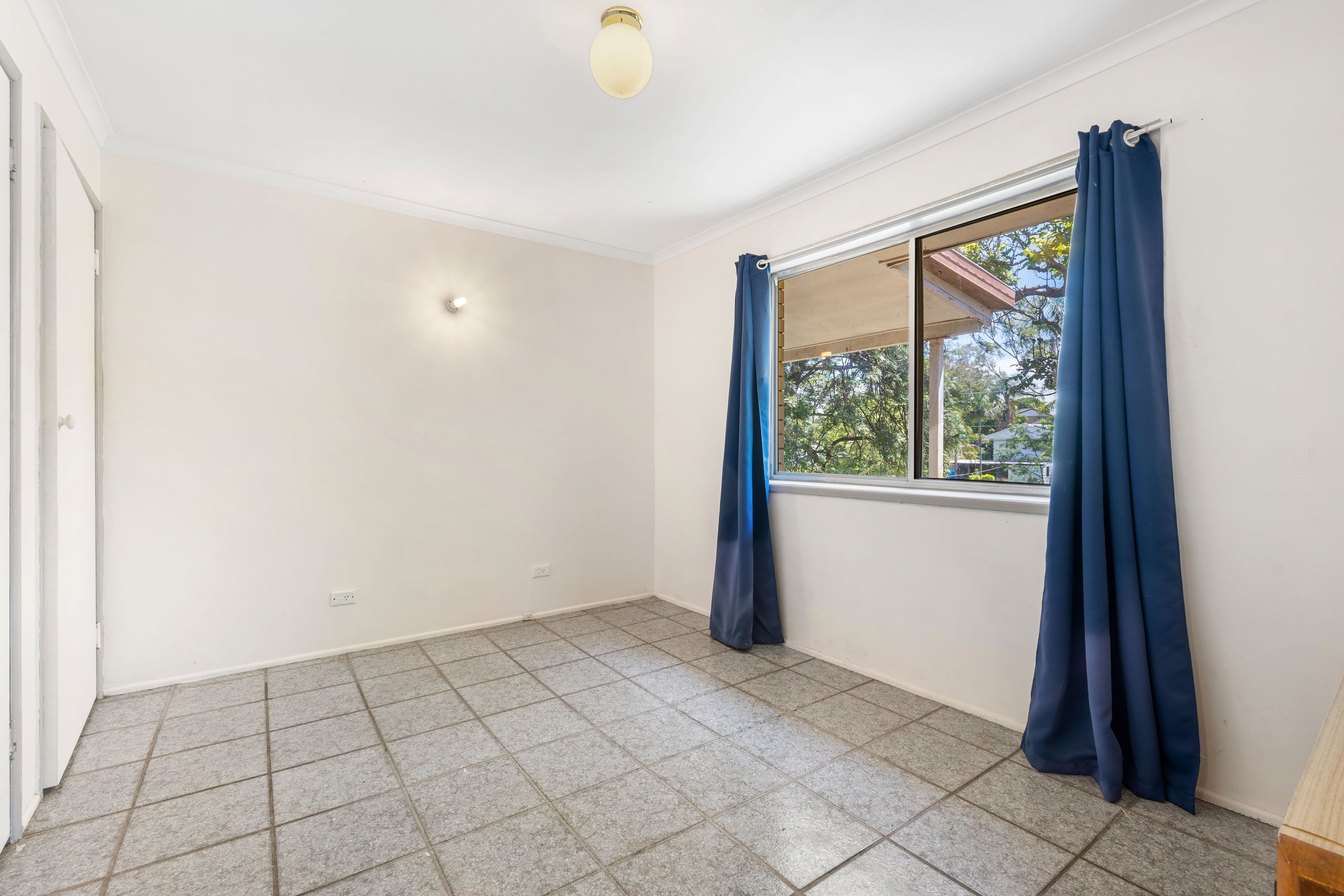 18 Russell Drive, Redbank Plains QLD 4301, Redbank Plains - Thumbnail 5