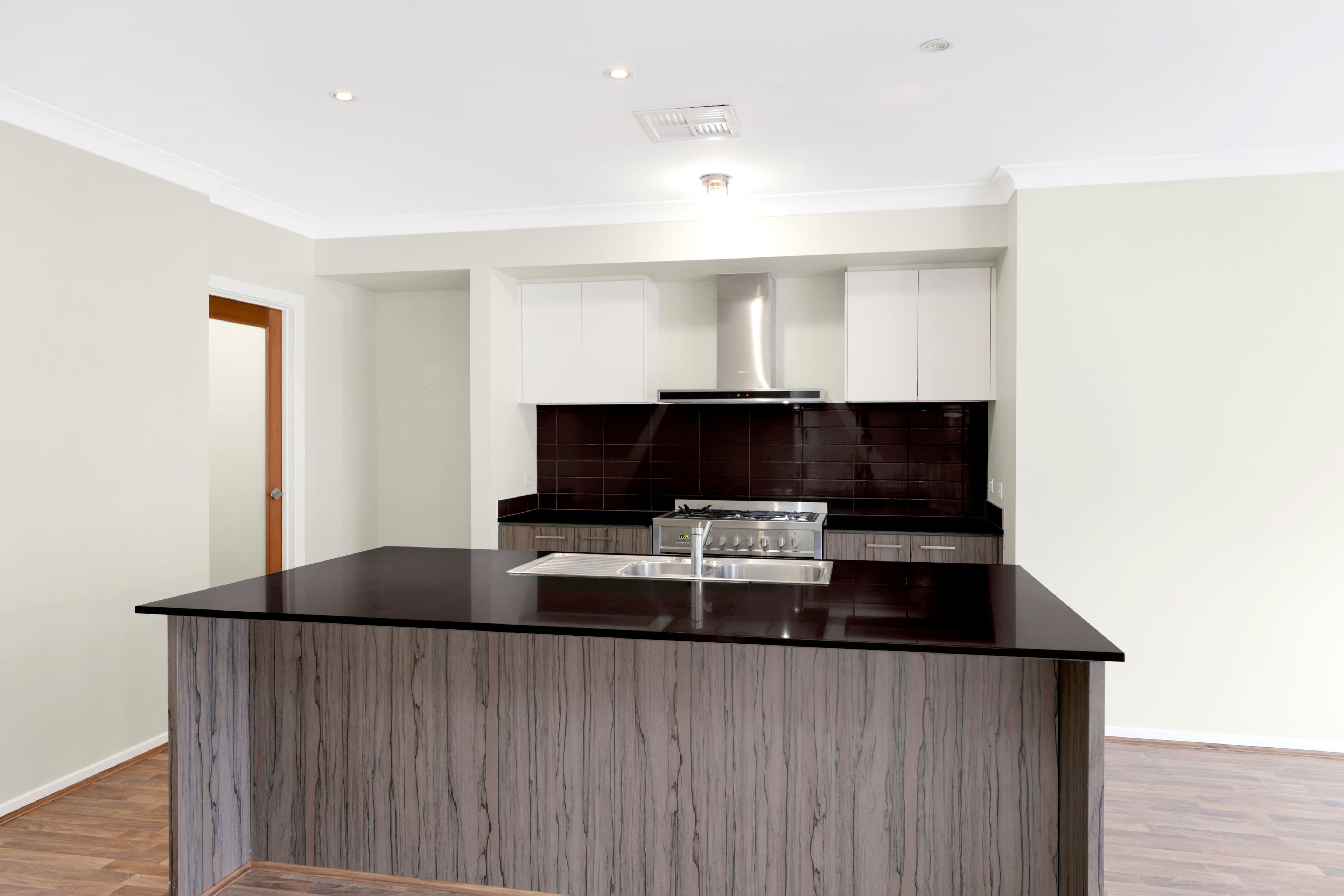 7 Jaeger Street, Cranebrook NSW 2749, Cranebrook - Thumbnail 4