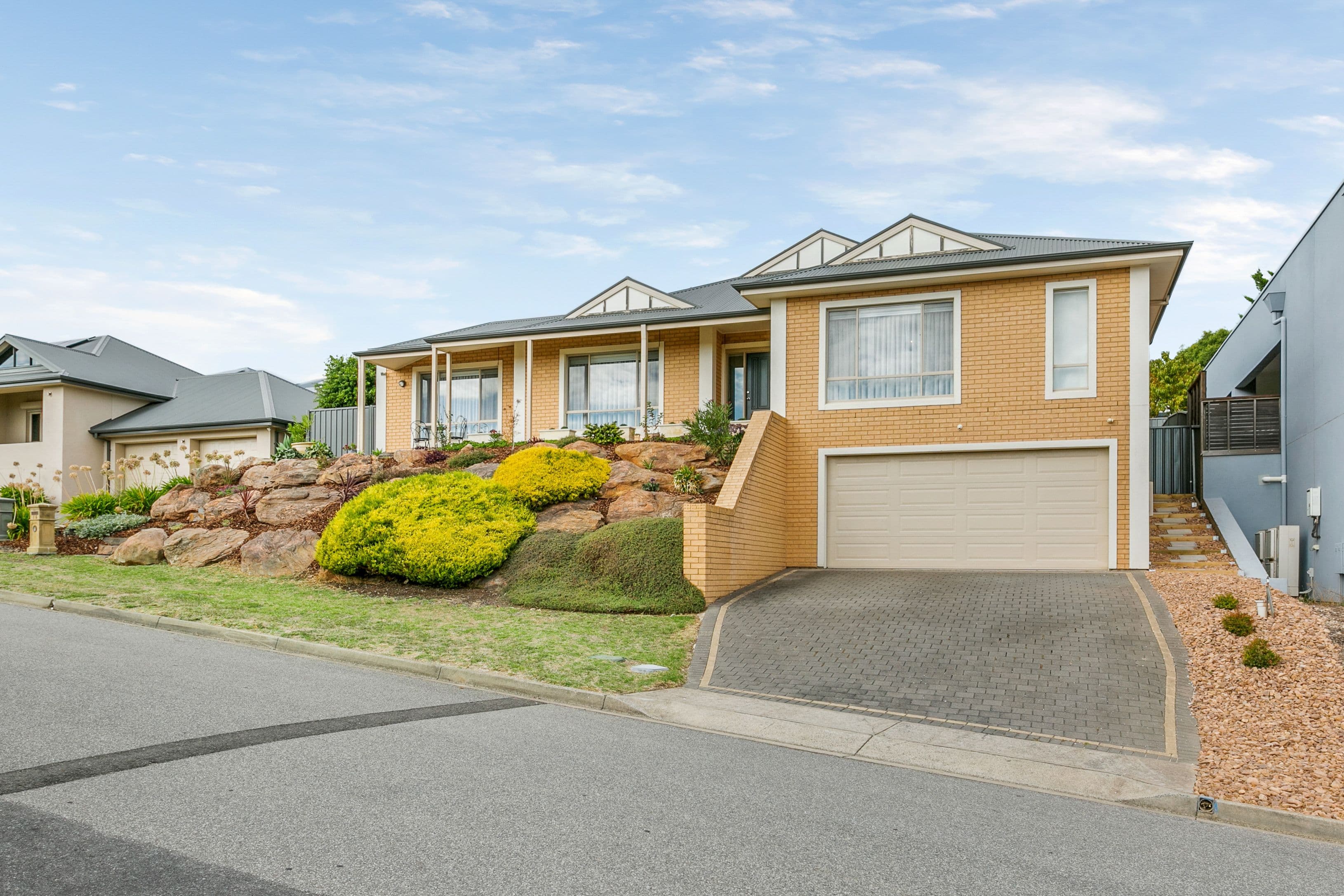16 Norfolk Street, Flagstaff Hill SA 5159, Flagstaff Hill - Thumbnail 2