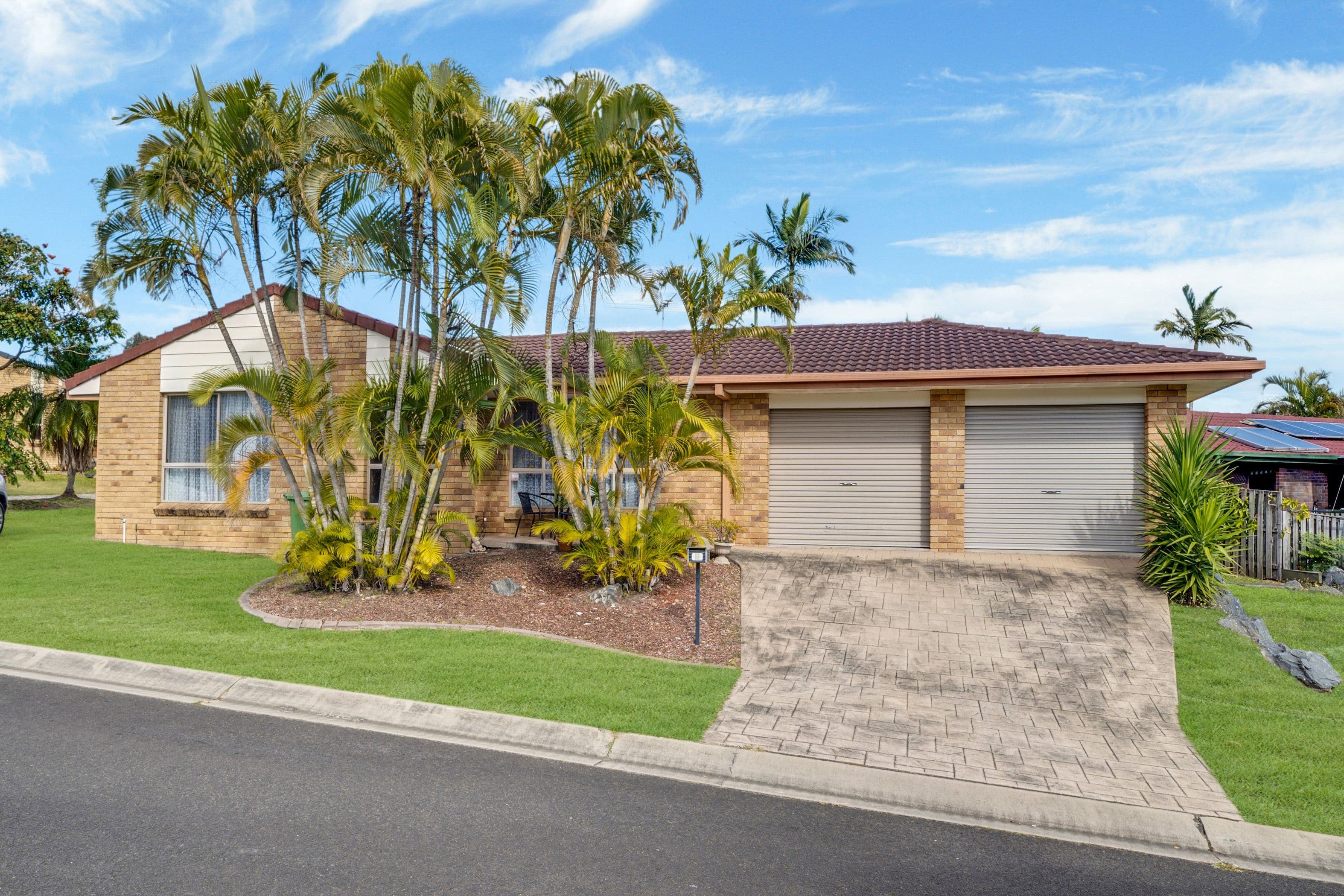 7 Earls Court, Heritage Park QLD 4118, Heritage Park - Image 1