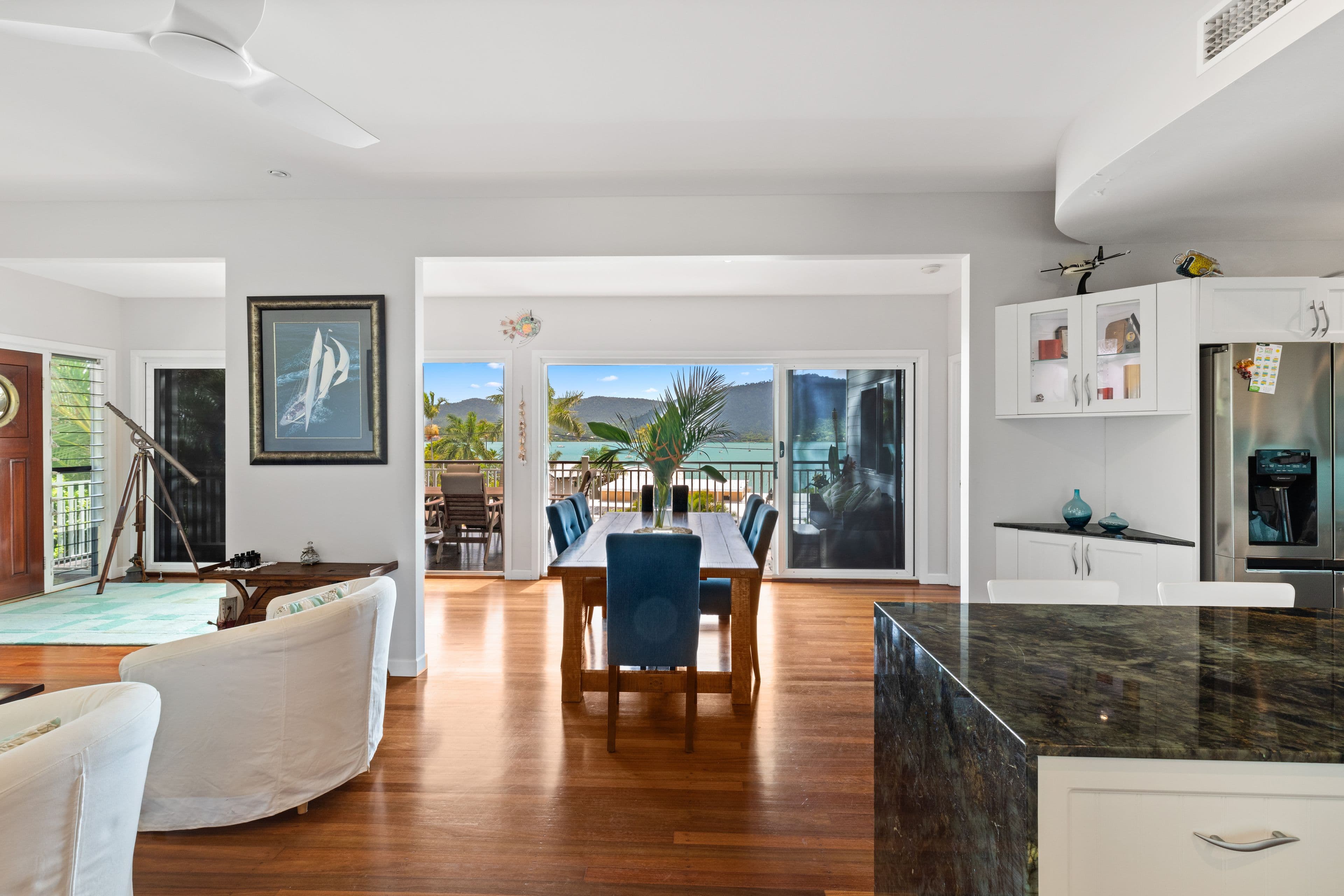 8 Ocean View Avenue, Airlie Beach QLD 4802, Airlie Beach - Thumbnail 4