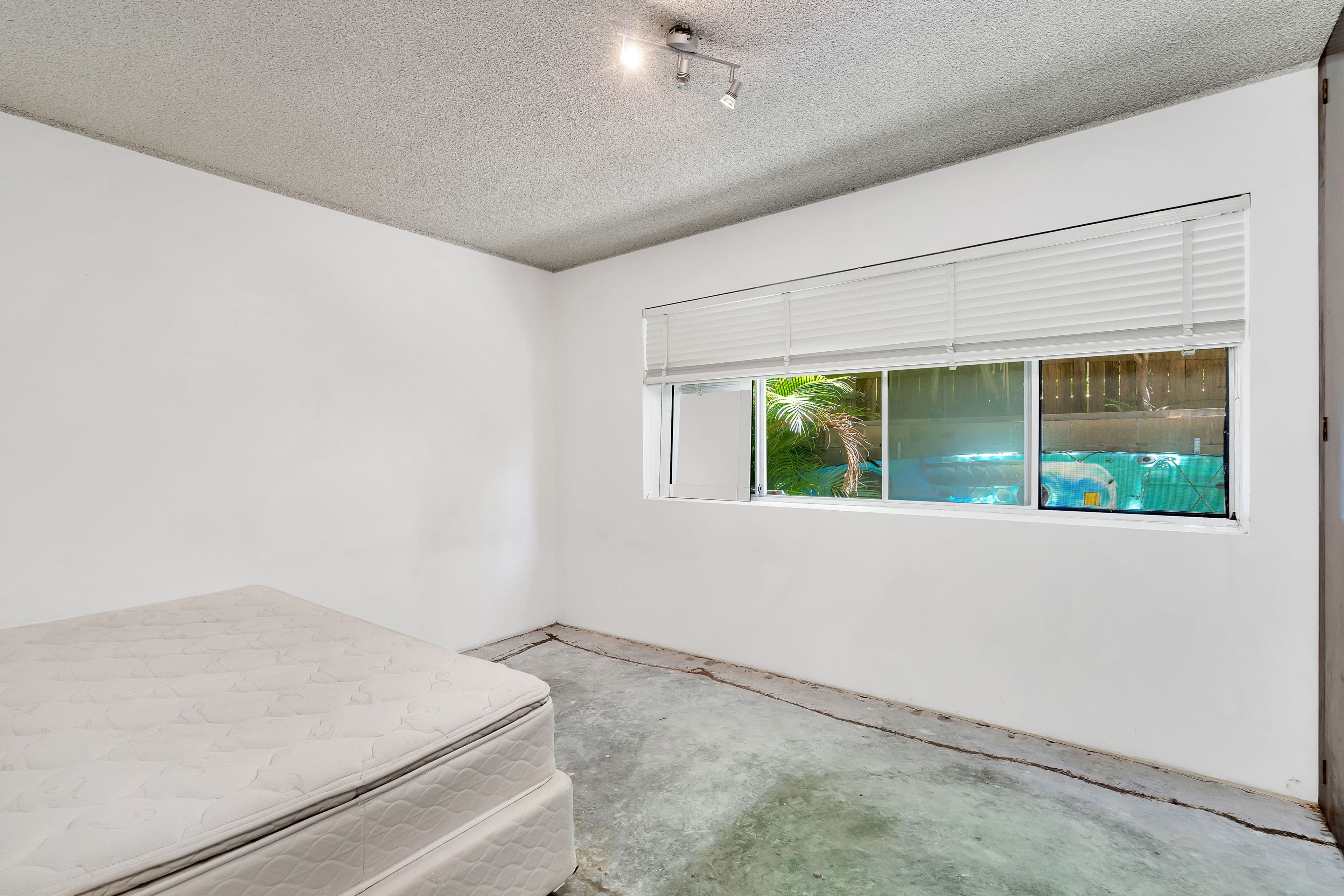 28 'Admiralty Lodge', Marine Parade, Southport QLD 4215, Southport - Thumbnail 7