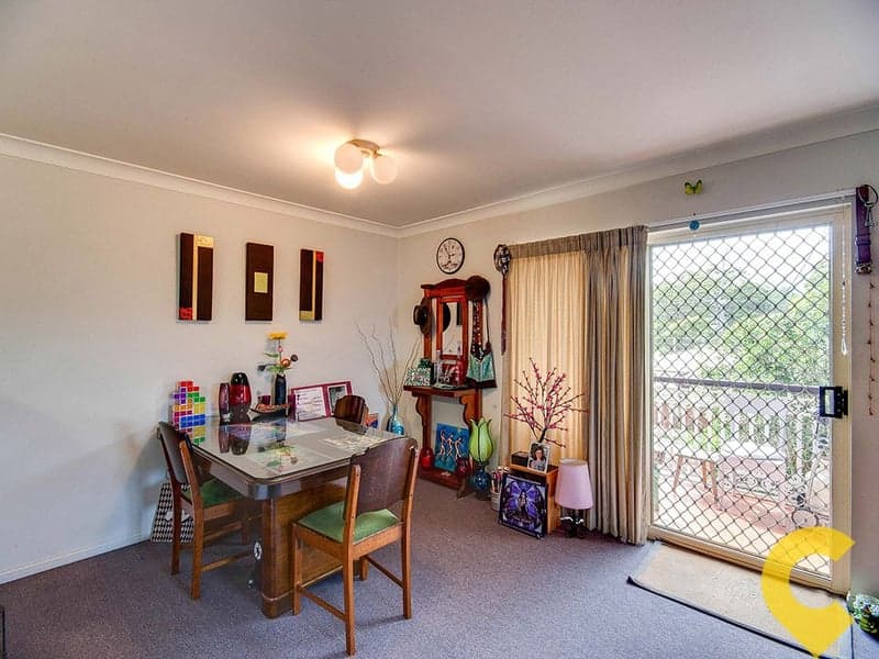 31 Victor Street, Holland Park - Thumbnail 3