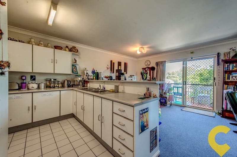 31 Victor Street, Holland Park - Thumbnail 8