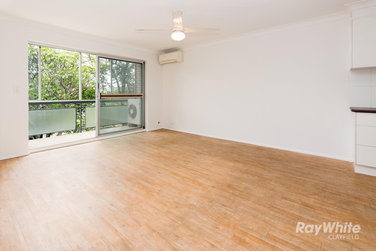 28 Bourne Street, Clayfield QLD 4011, Clayfield - Thumbnail 3