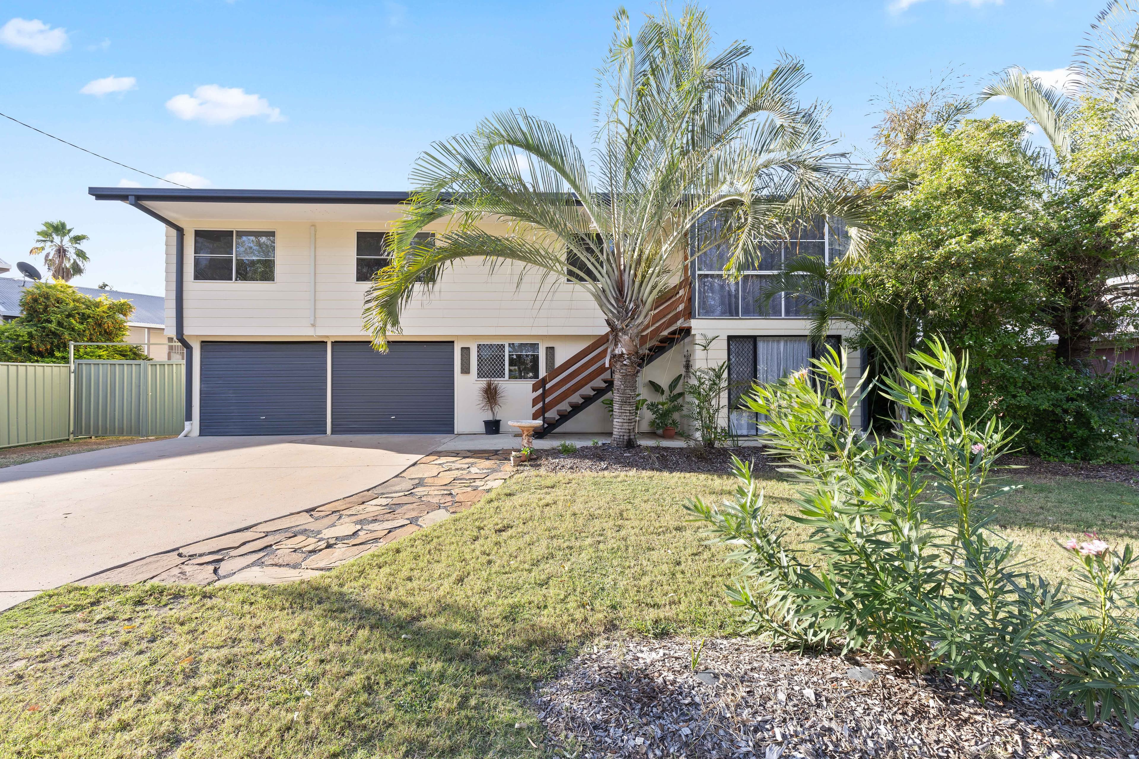 69 Park Avenue, Emerald QLD 4720, Emerald - Image 1