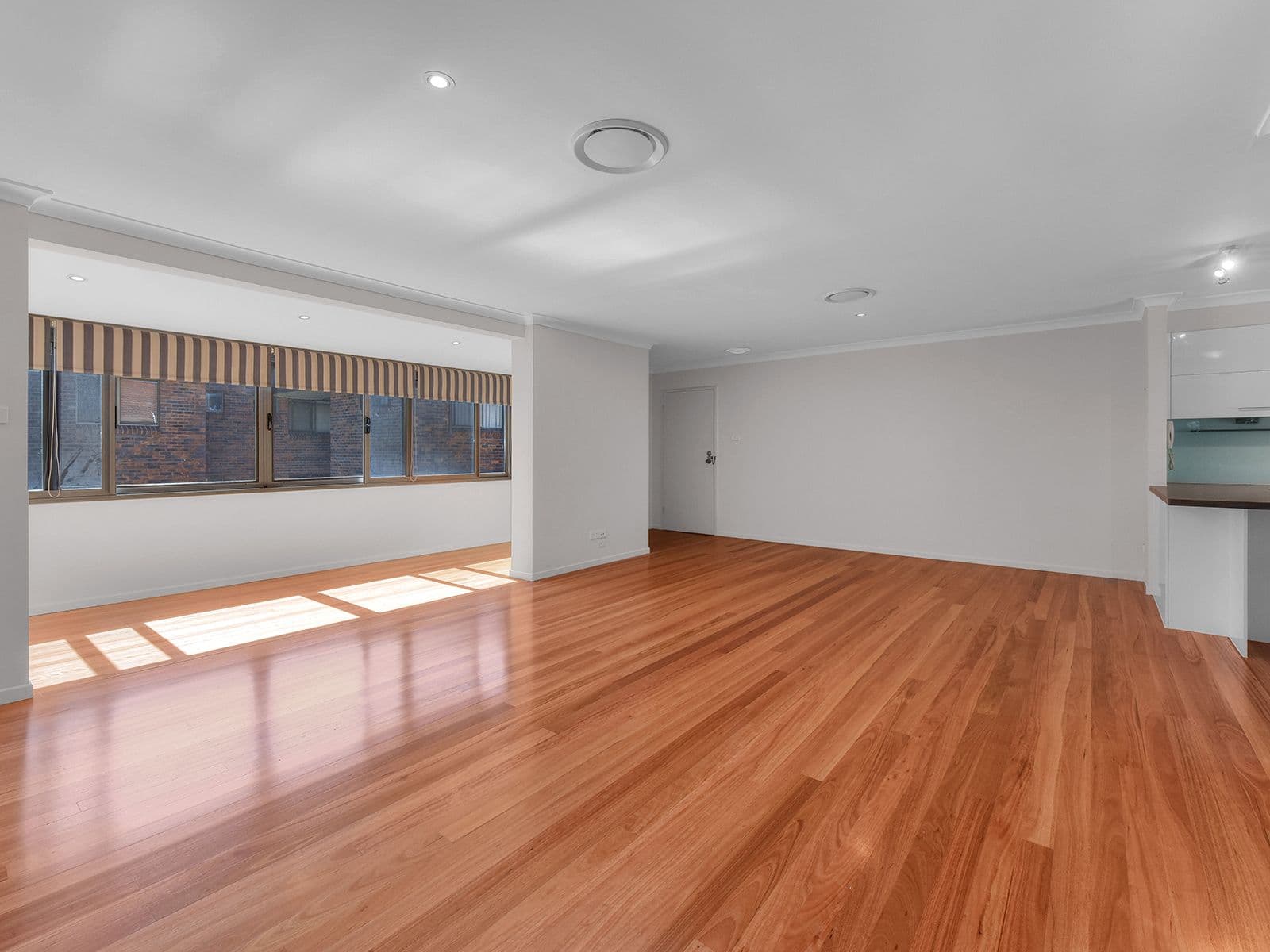 19 Fenwick Street, Thornbury VIC 3071, Thornbury - Thumbnail 2