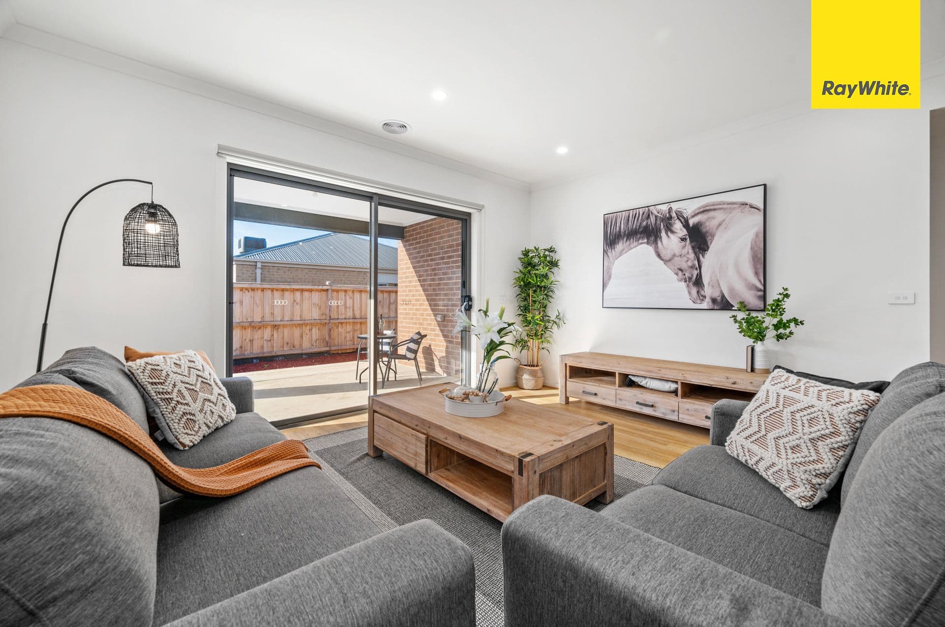 20 Shadow Street, DEANSIDE VIC 3336, Deanside - Thumbnail 8
