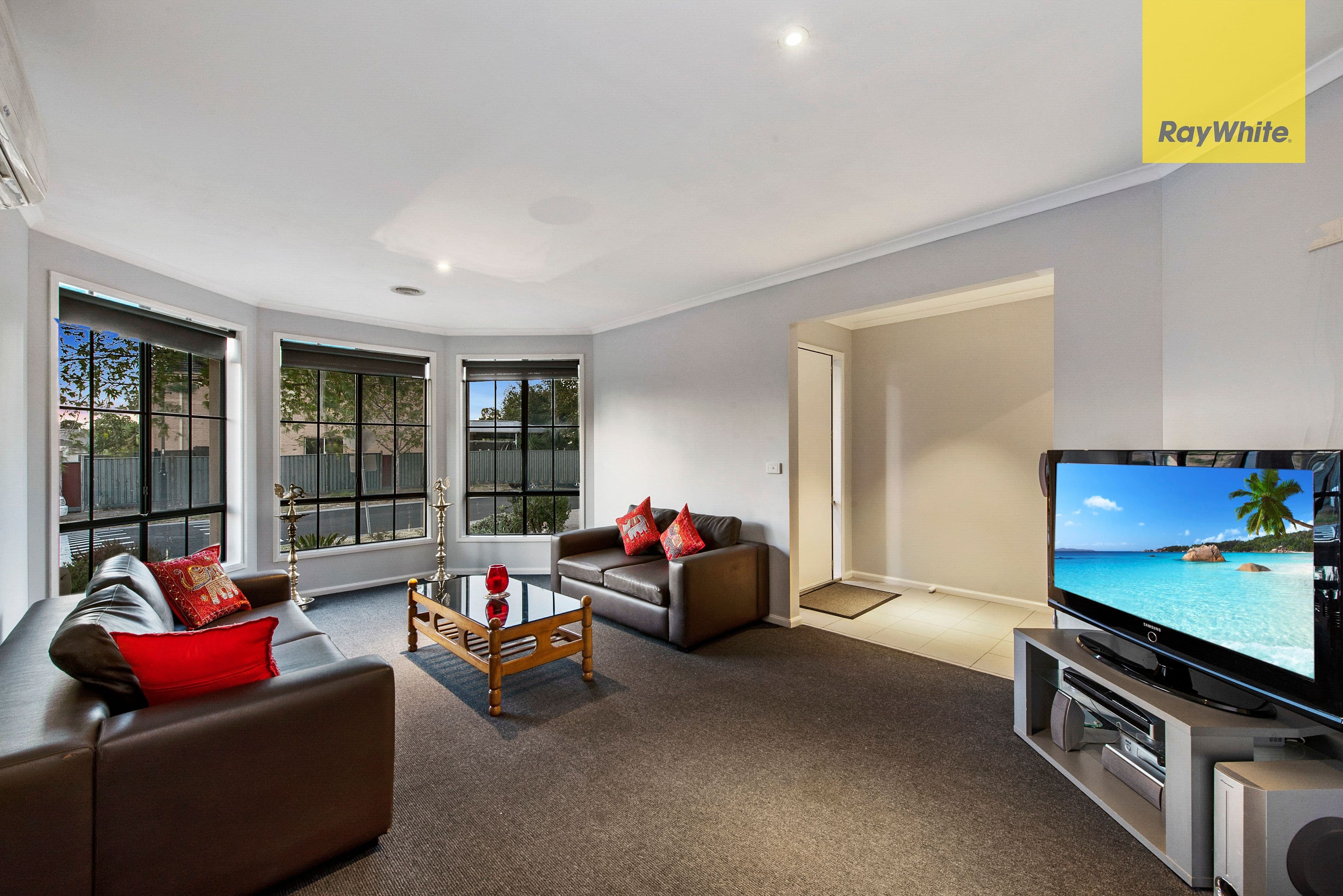 23 Heysen Parkway, Caroline Springs VIC 3023, Caroline Springs - Thumbnail 2