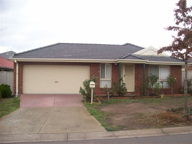 23 Woodlea Crescent, CRAIGIEBURN VIC 3064, Craigieburn - Image 1