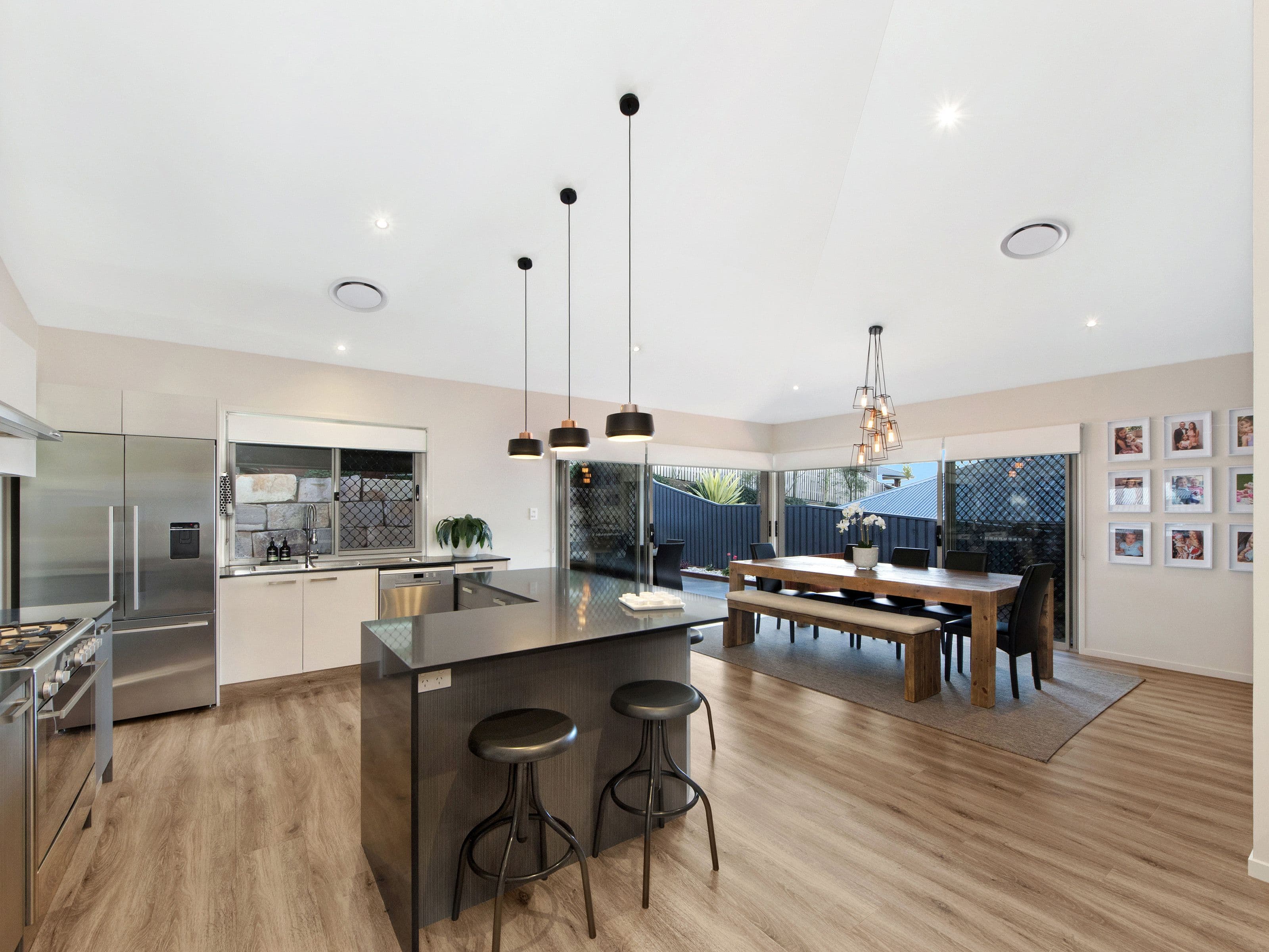 16 Kimberley Creek Road, Upper Coomera QLD 4209, Upper Coomera - Thumbnail 3